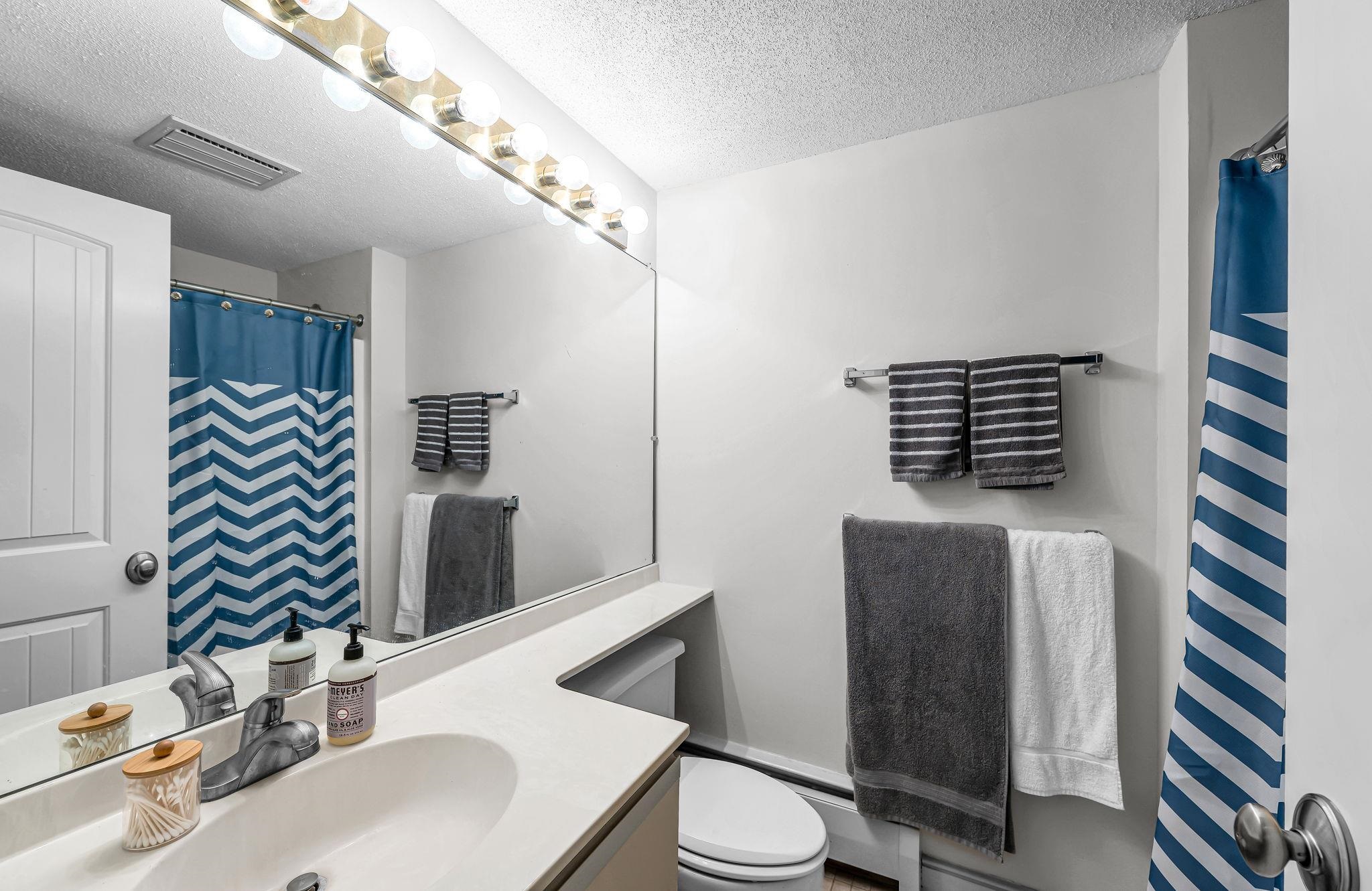 1G Northbrook Village Way photo 14