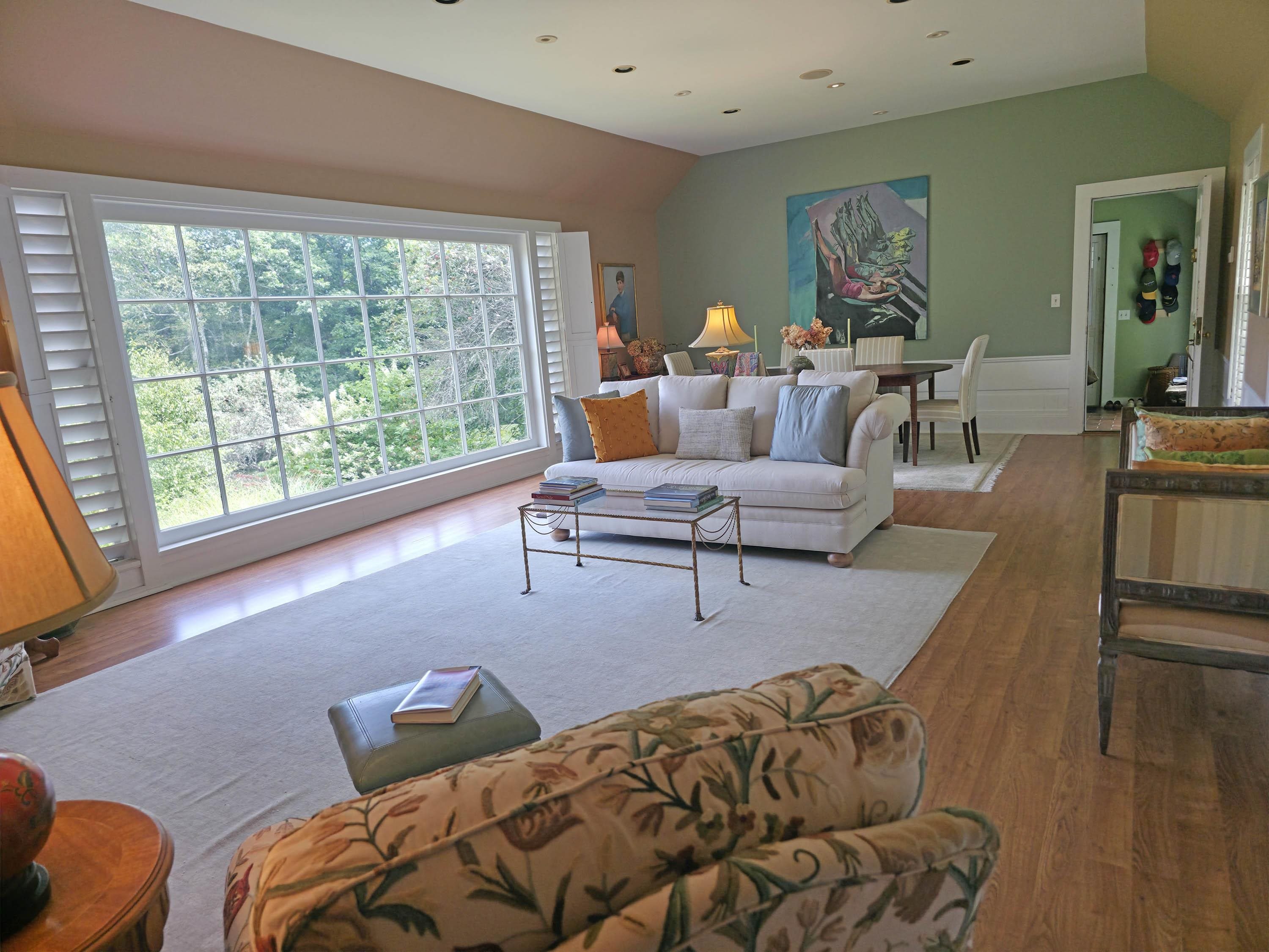 350 West Hill Road photo 14