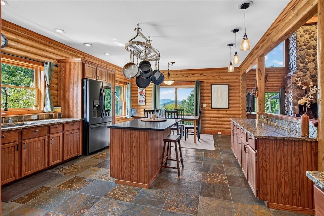 1337 Andover Ridge Road photo 15