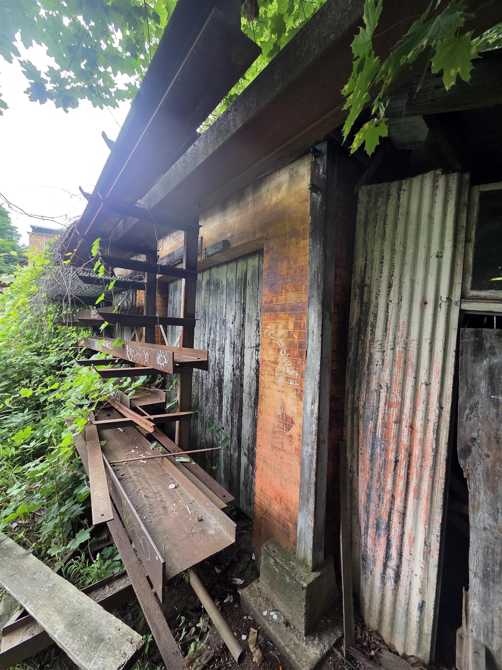 72 Flat Street photo 37