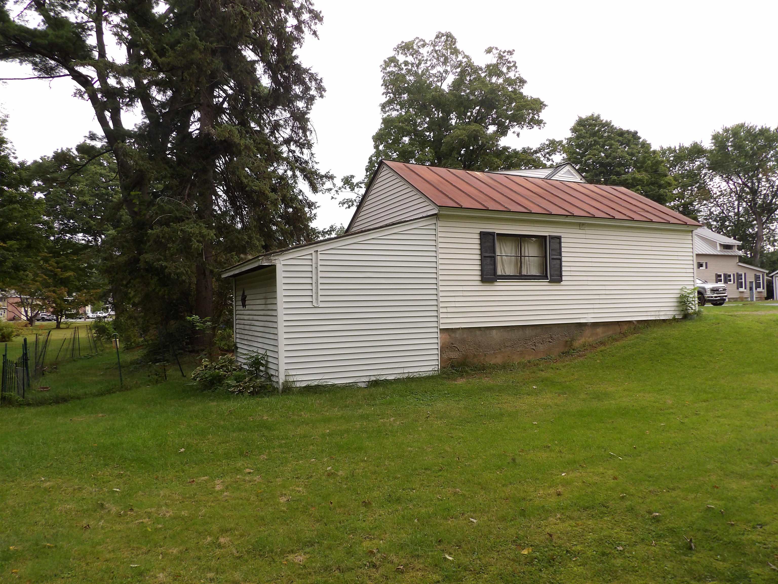 243 South Street photo 7