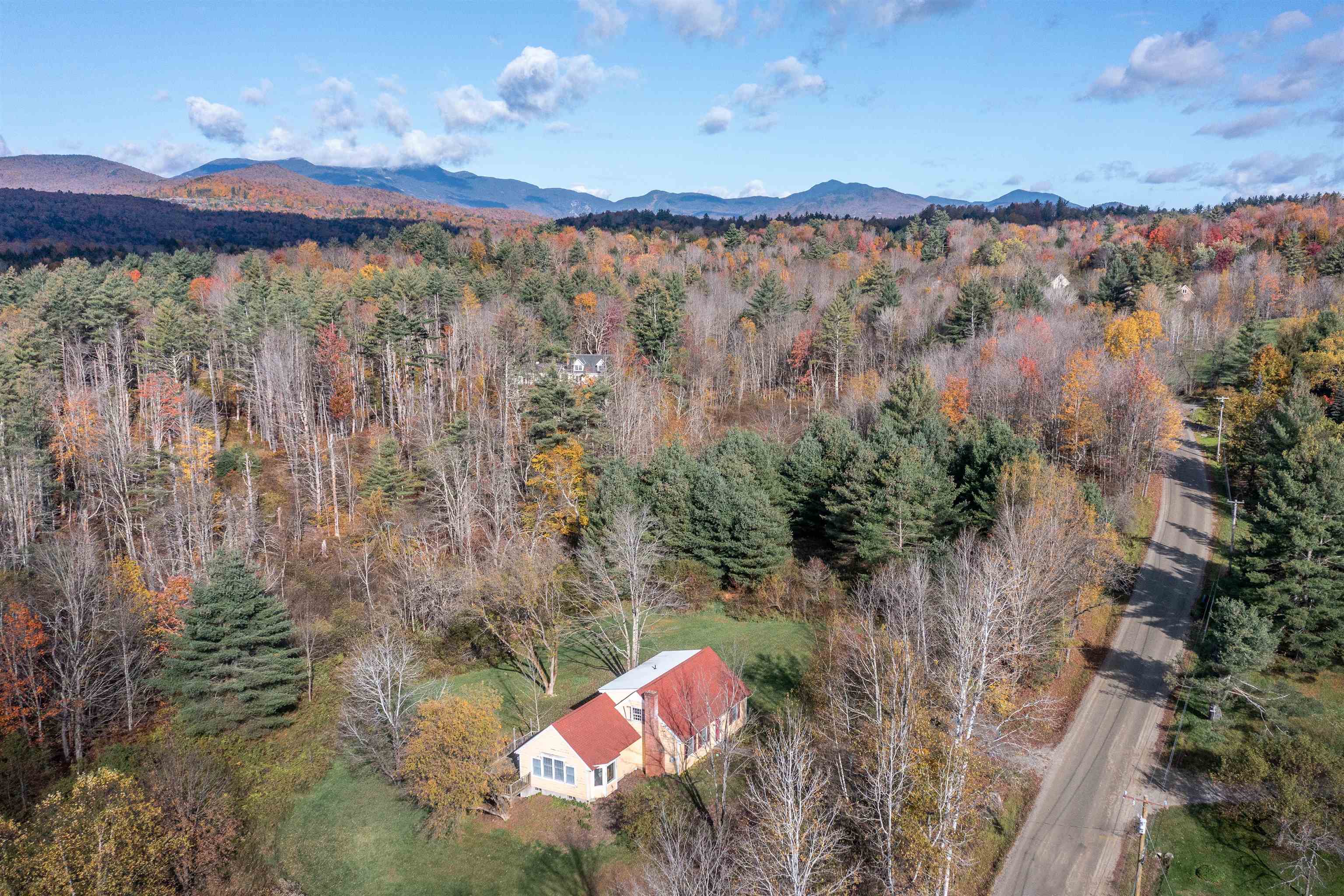 Single Family in Stowe VT