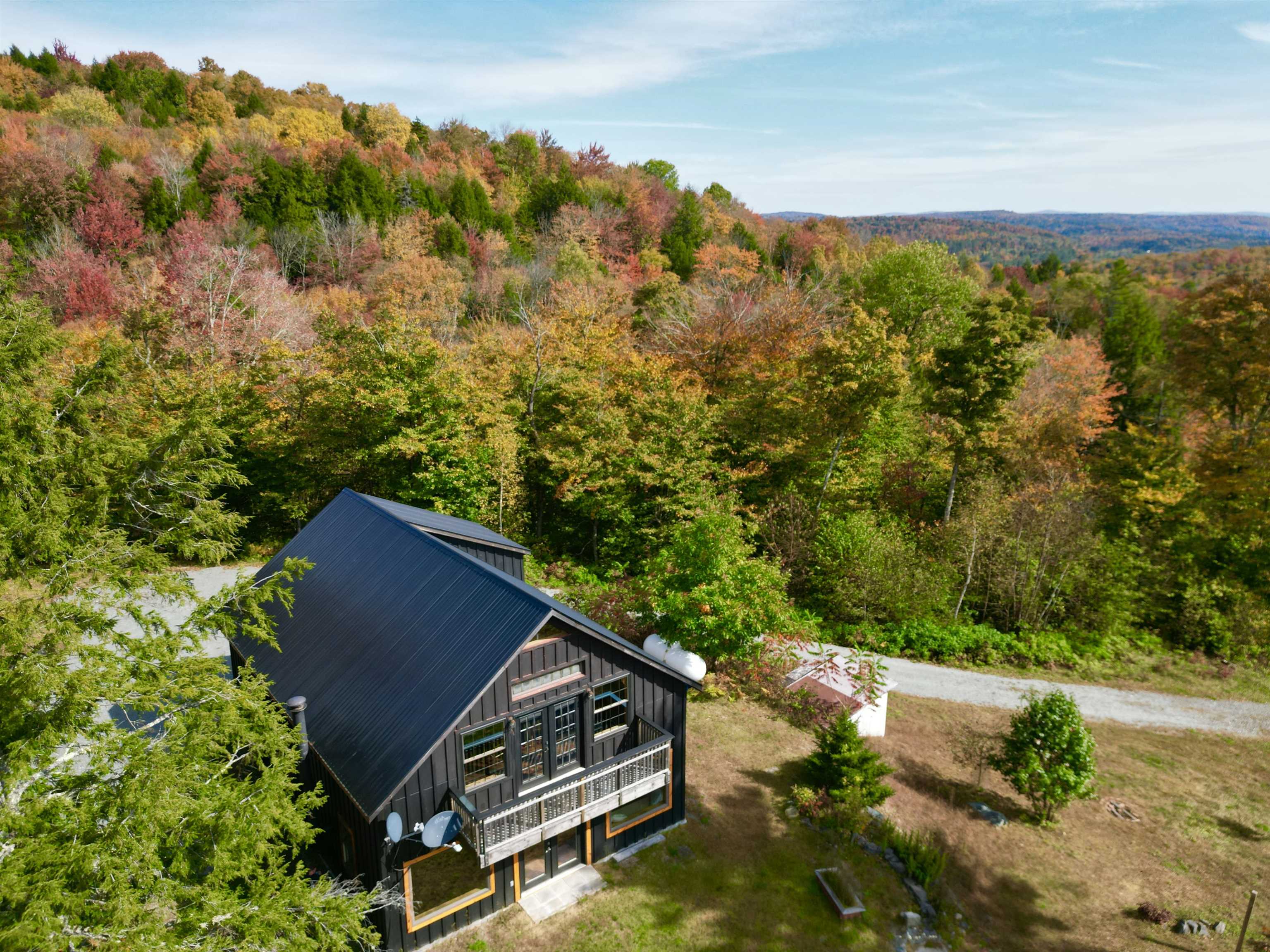 Single Family in Hyde Park VT