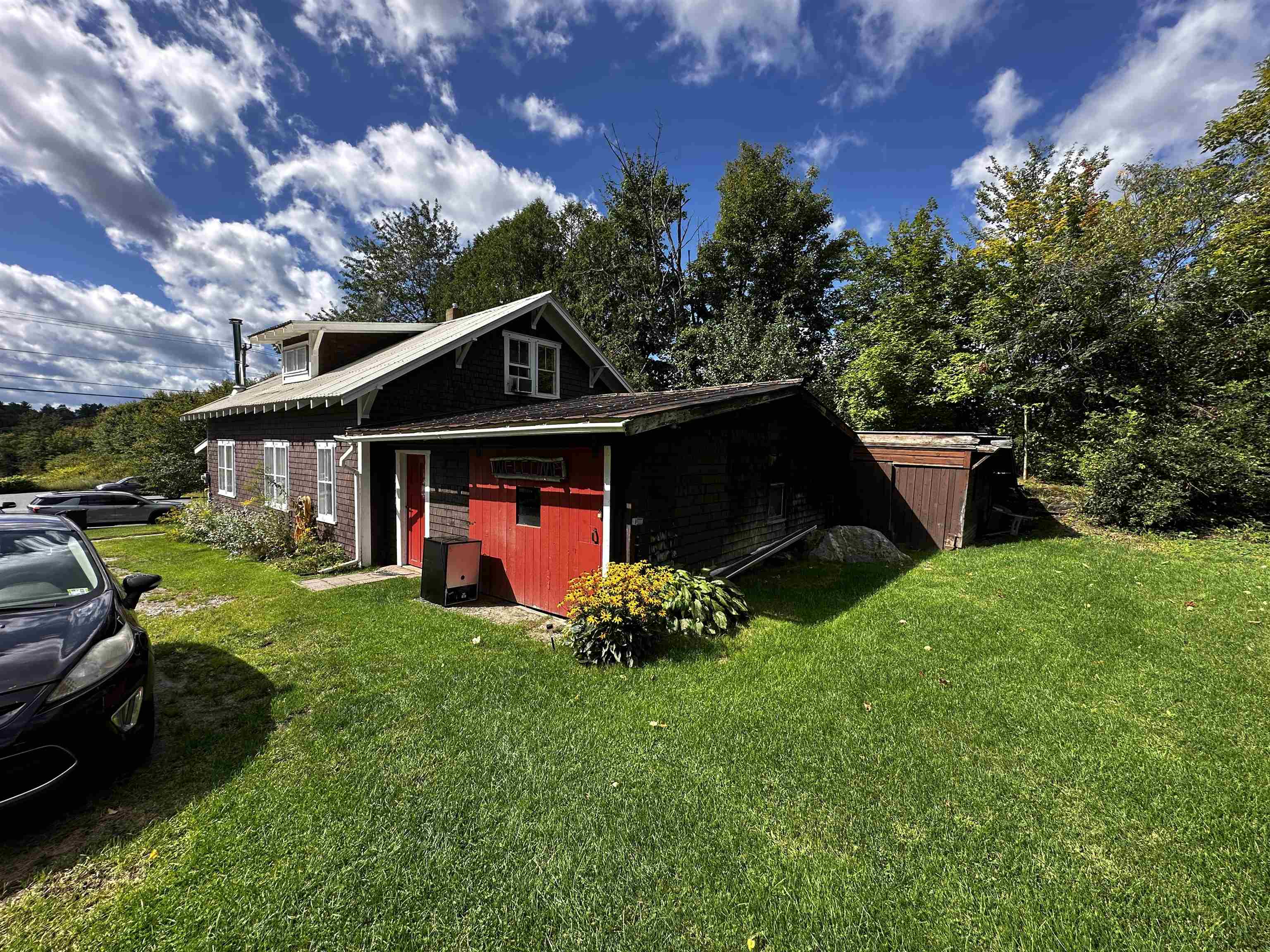 262 Bridge Street photo 4