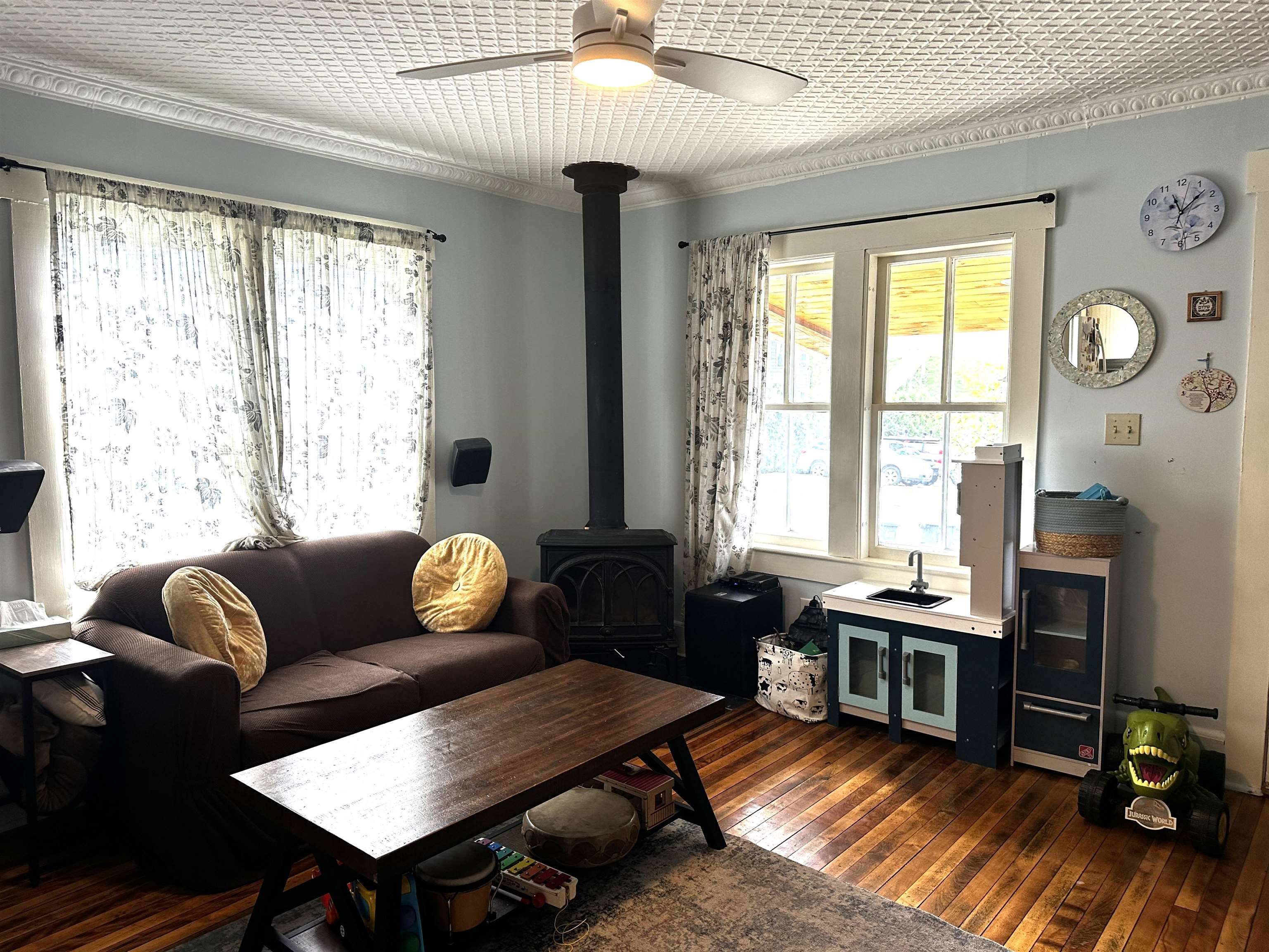 262 Bridge Street photo 7