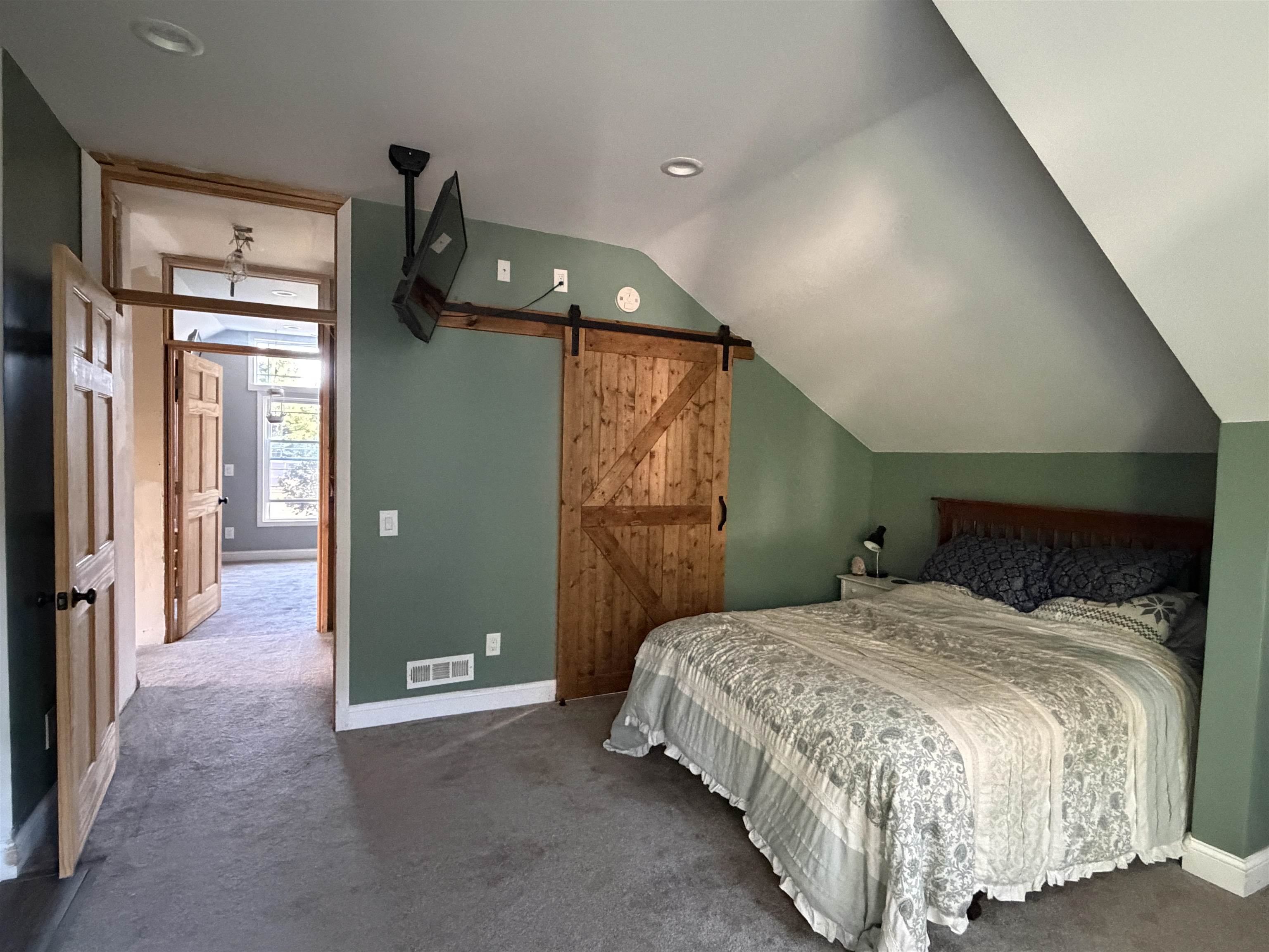 59 Jackson Avenue photo 11