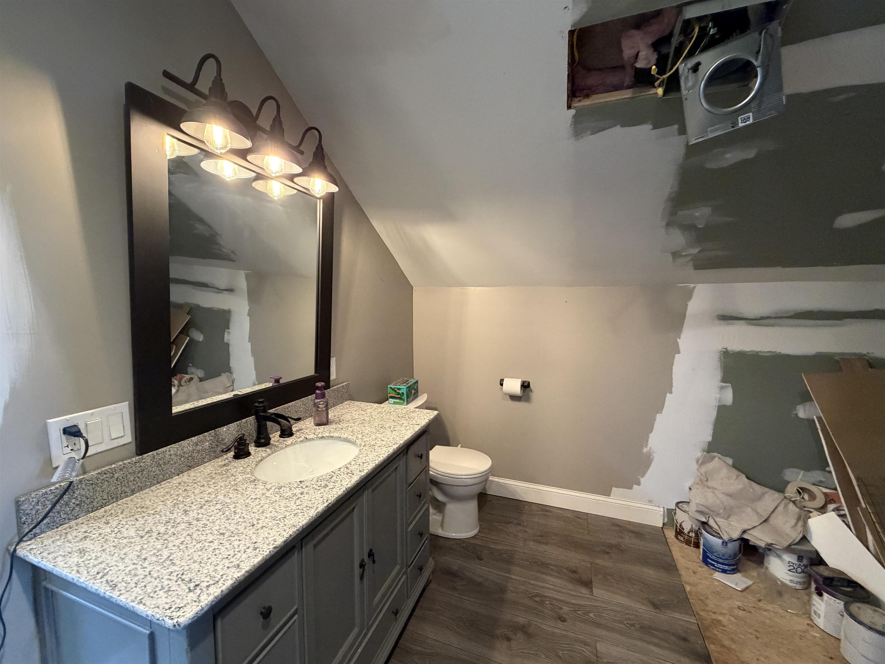 59 Jackson Avenue photo 12