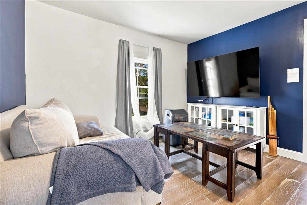 266 Lake Street photo 25