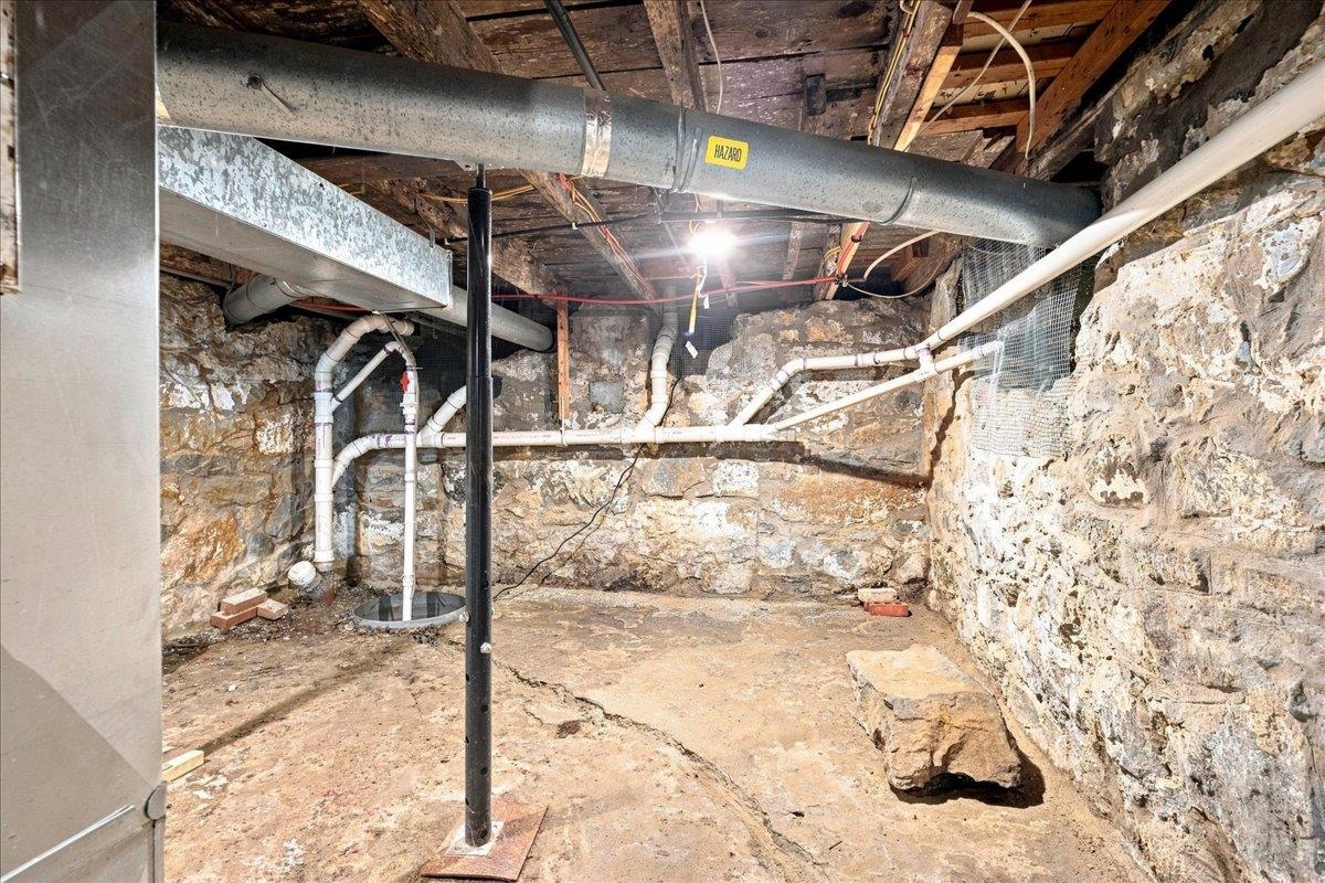 266 Lake Street photo 43