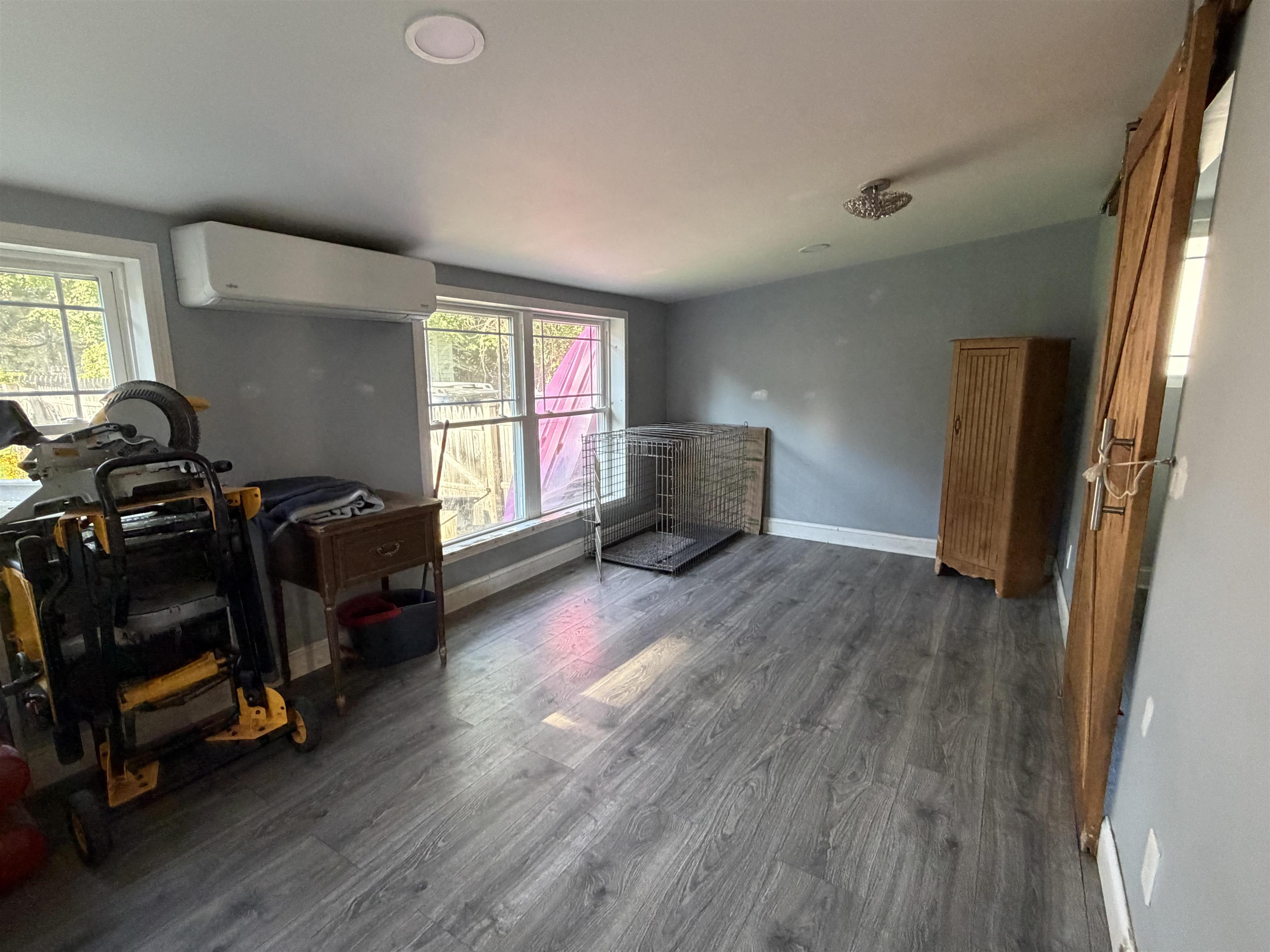 59 Jackson Avenue photo 6