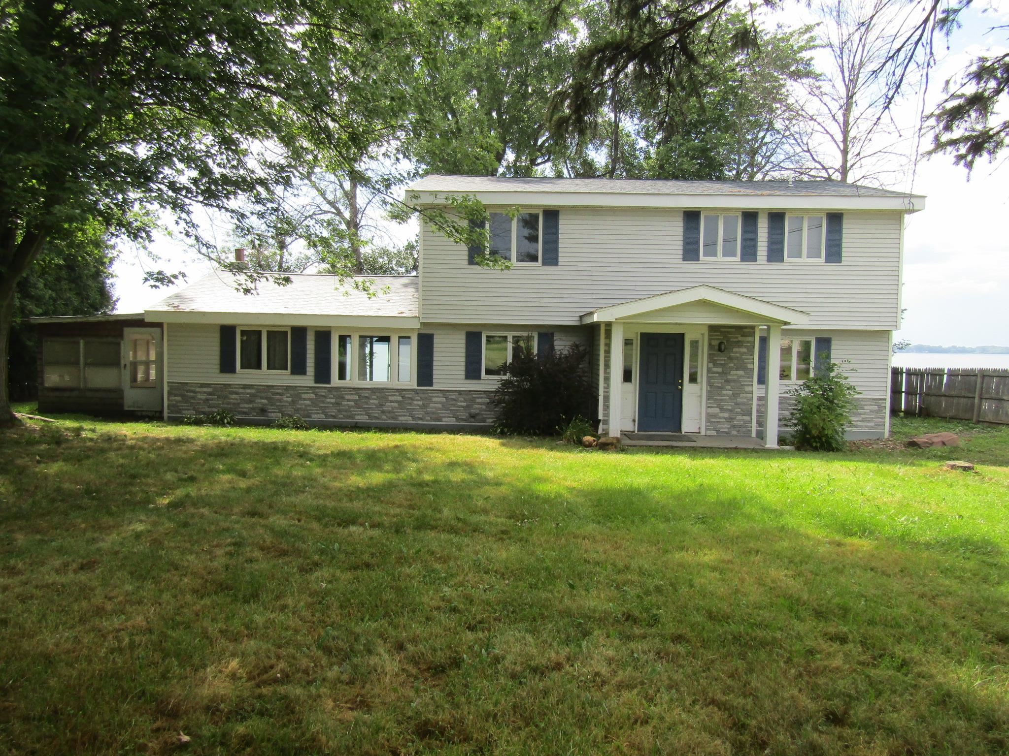 416 Lakewood Drive photo 1