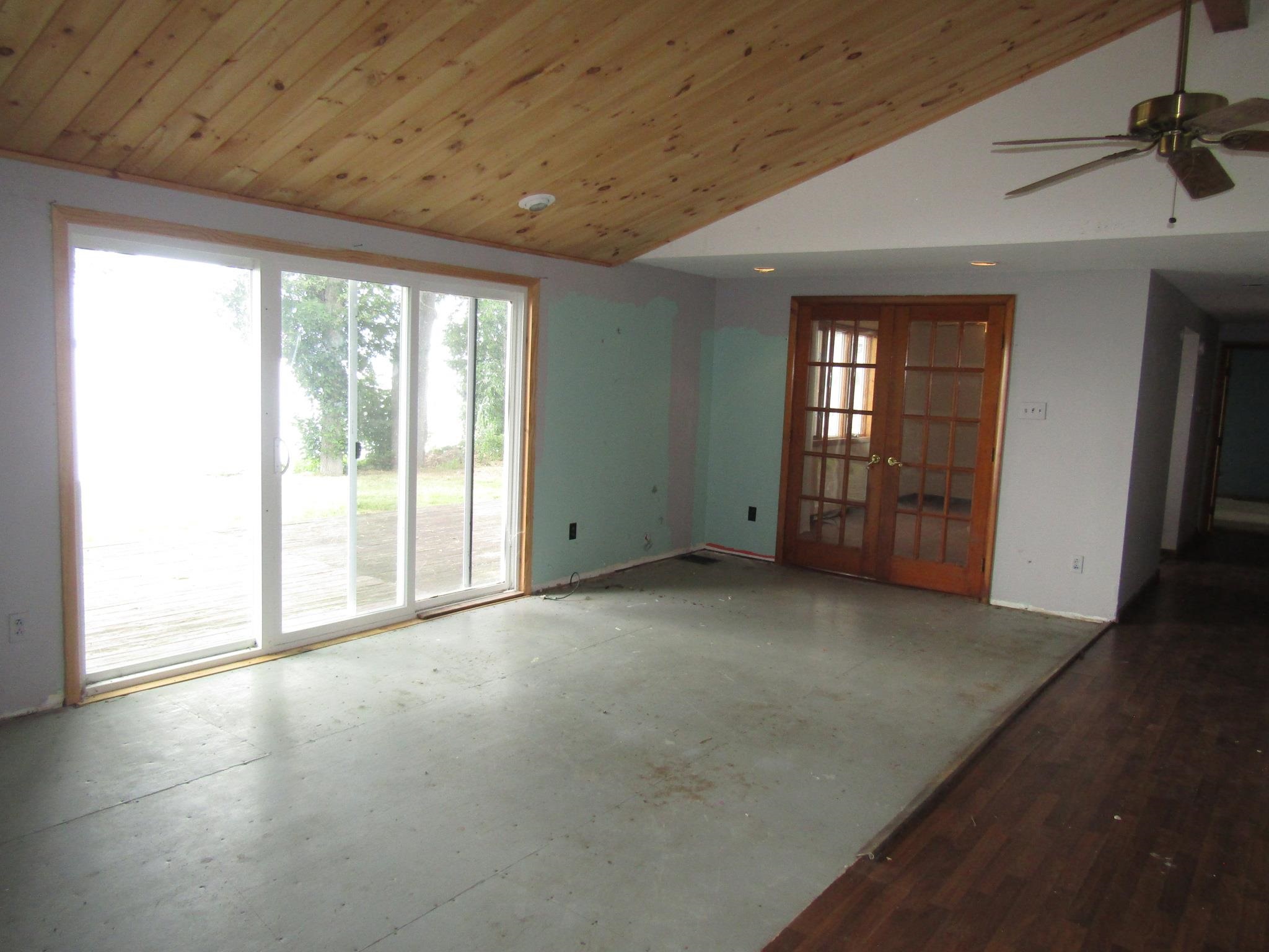 416 Lakewood Drive photo 18