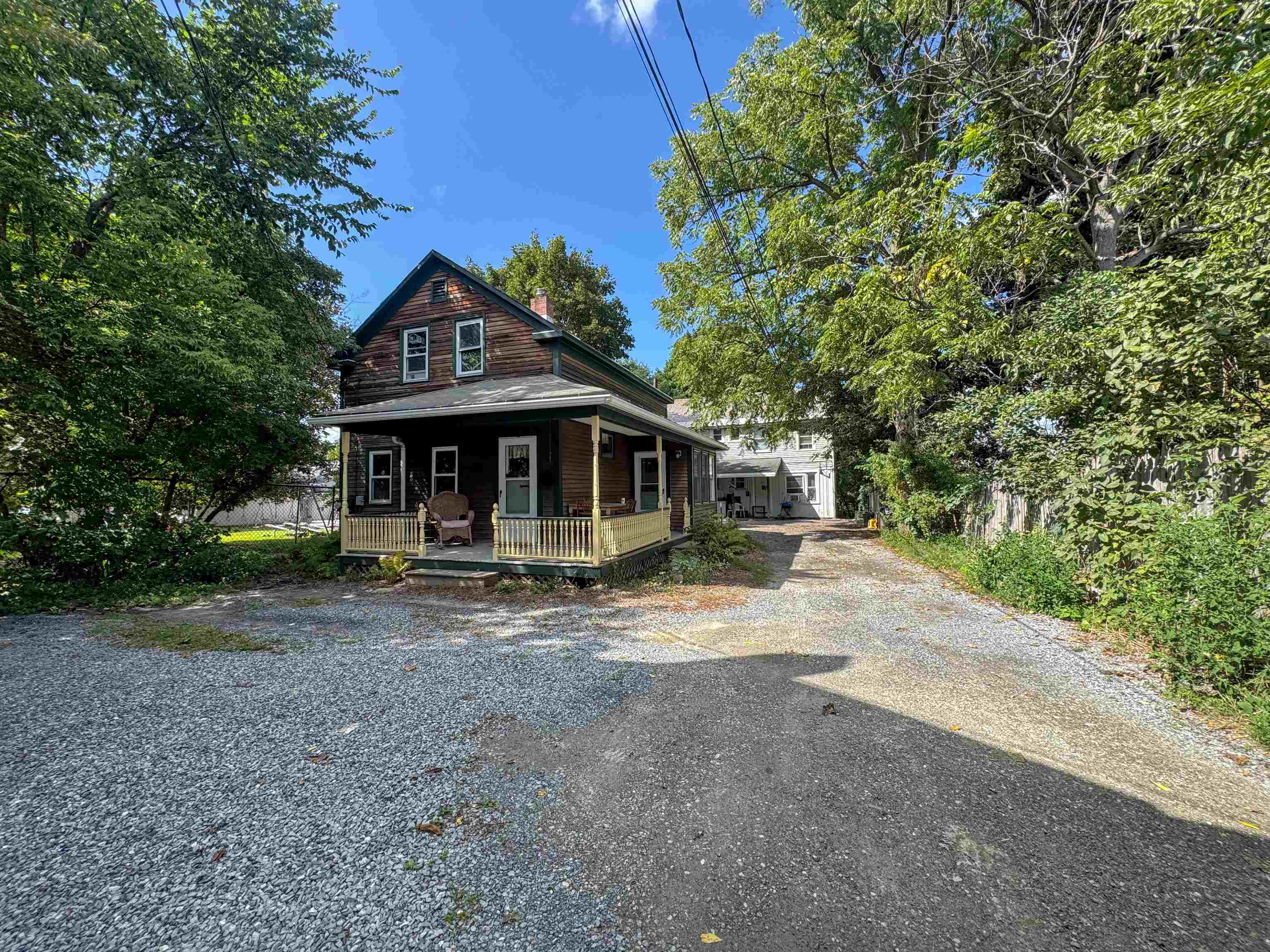 220 Gage Street photo 2