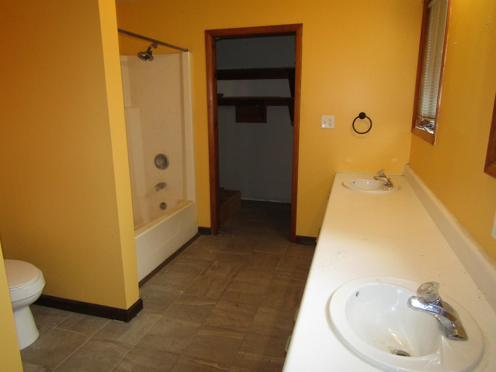 416 Lakewood Drive photo 45