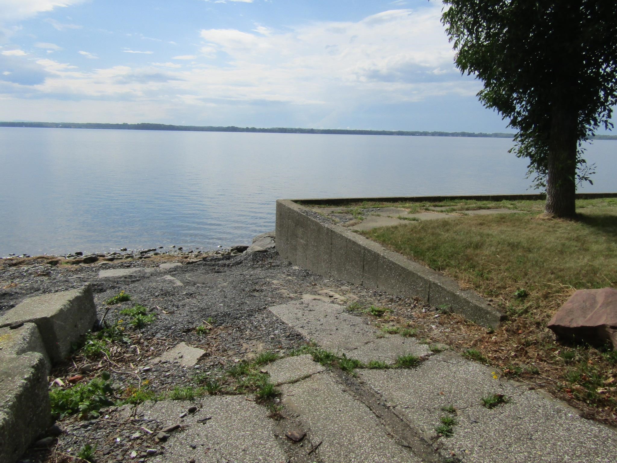 416 Lakewood Drive photo 7