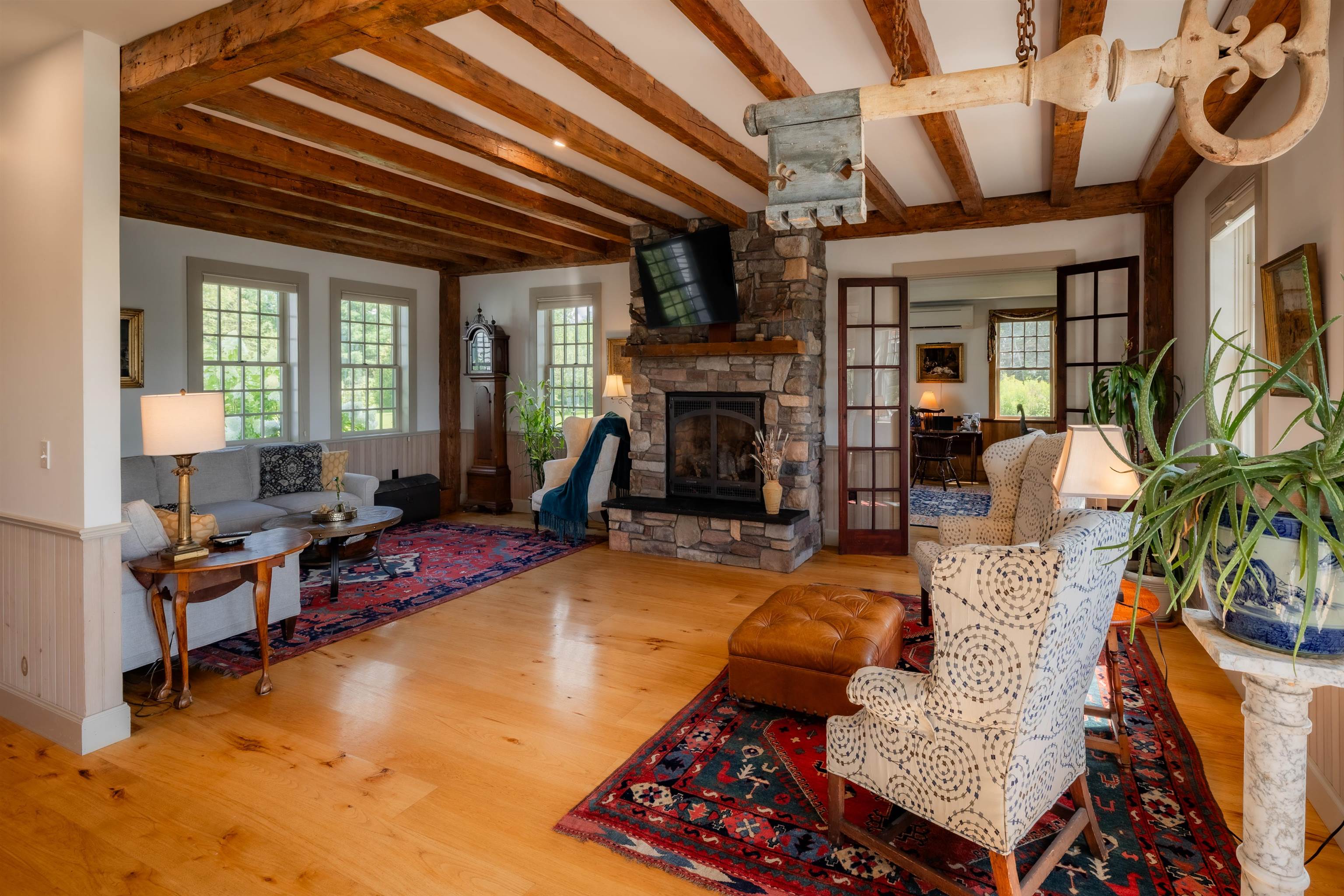 1576 Ferry Road photo 14