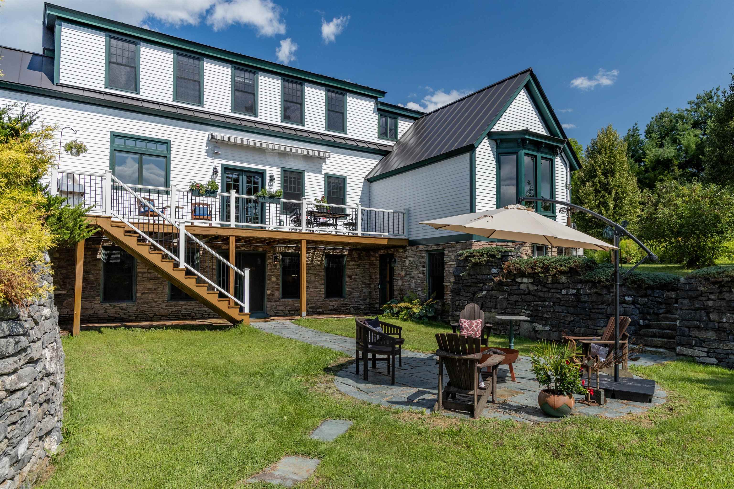 1576 Ferry Road photo 21