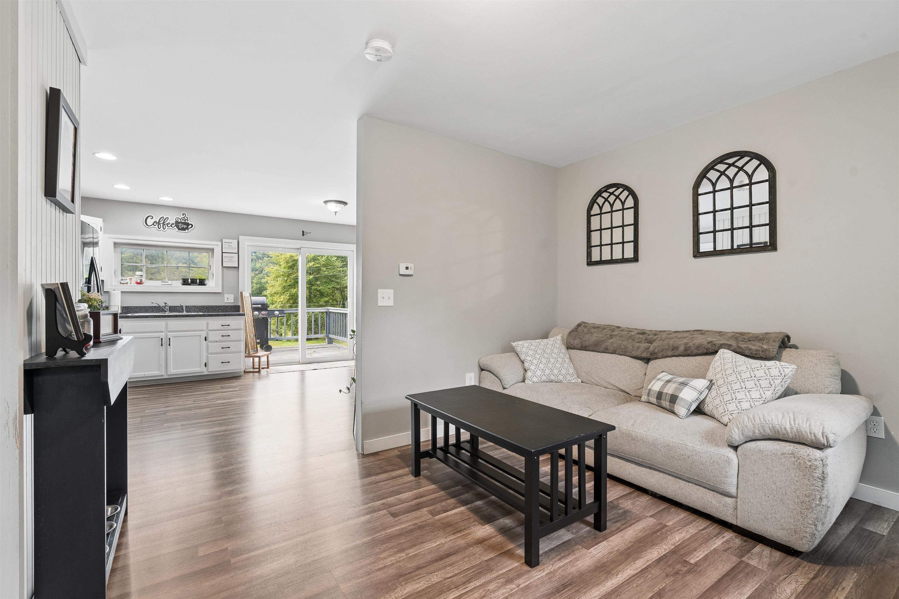 292 Spooner Road photo 25