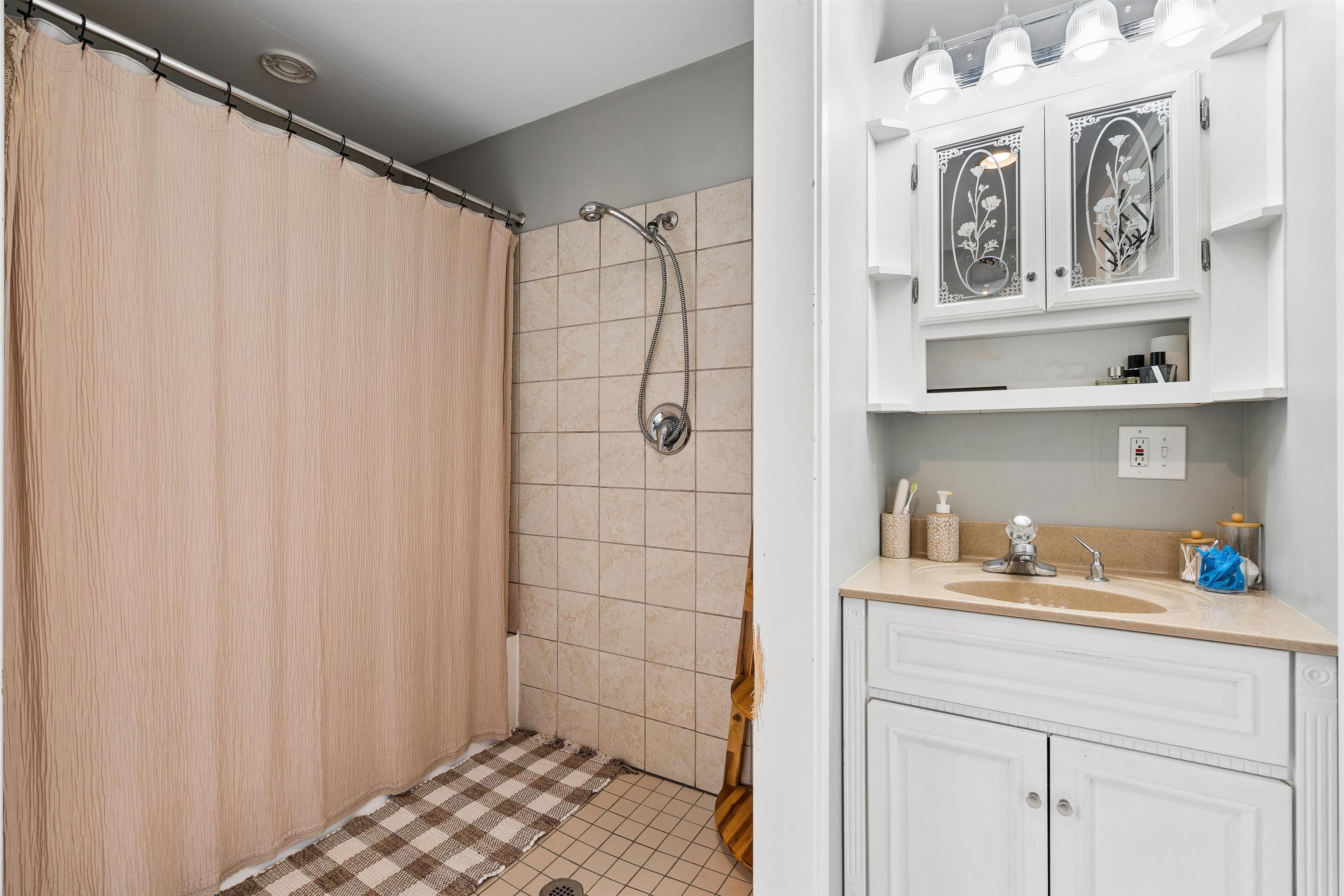 292 Spooner Road photo 29