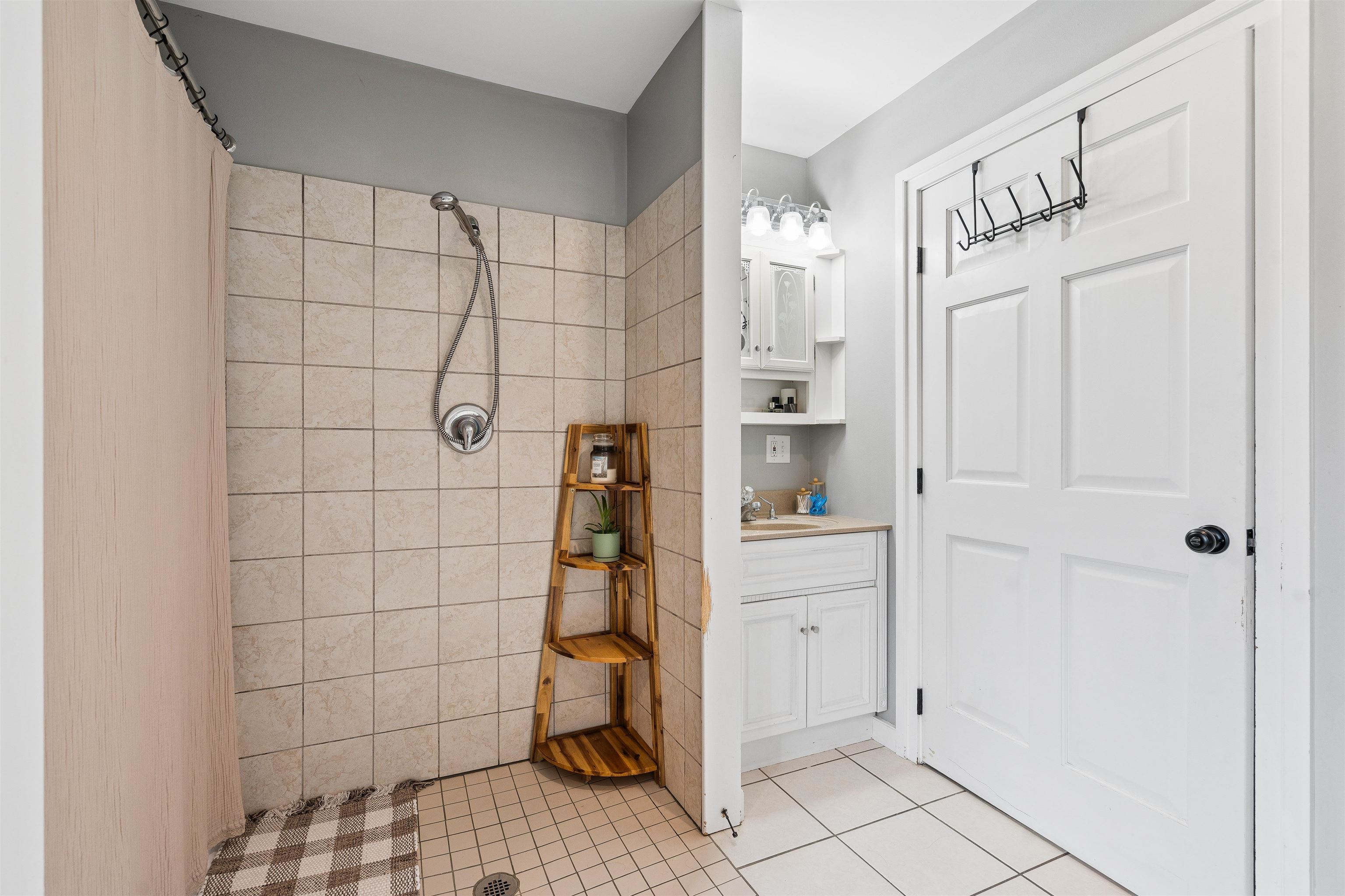 292 Spooner Road photo 30