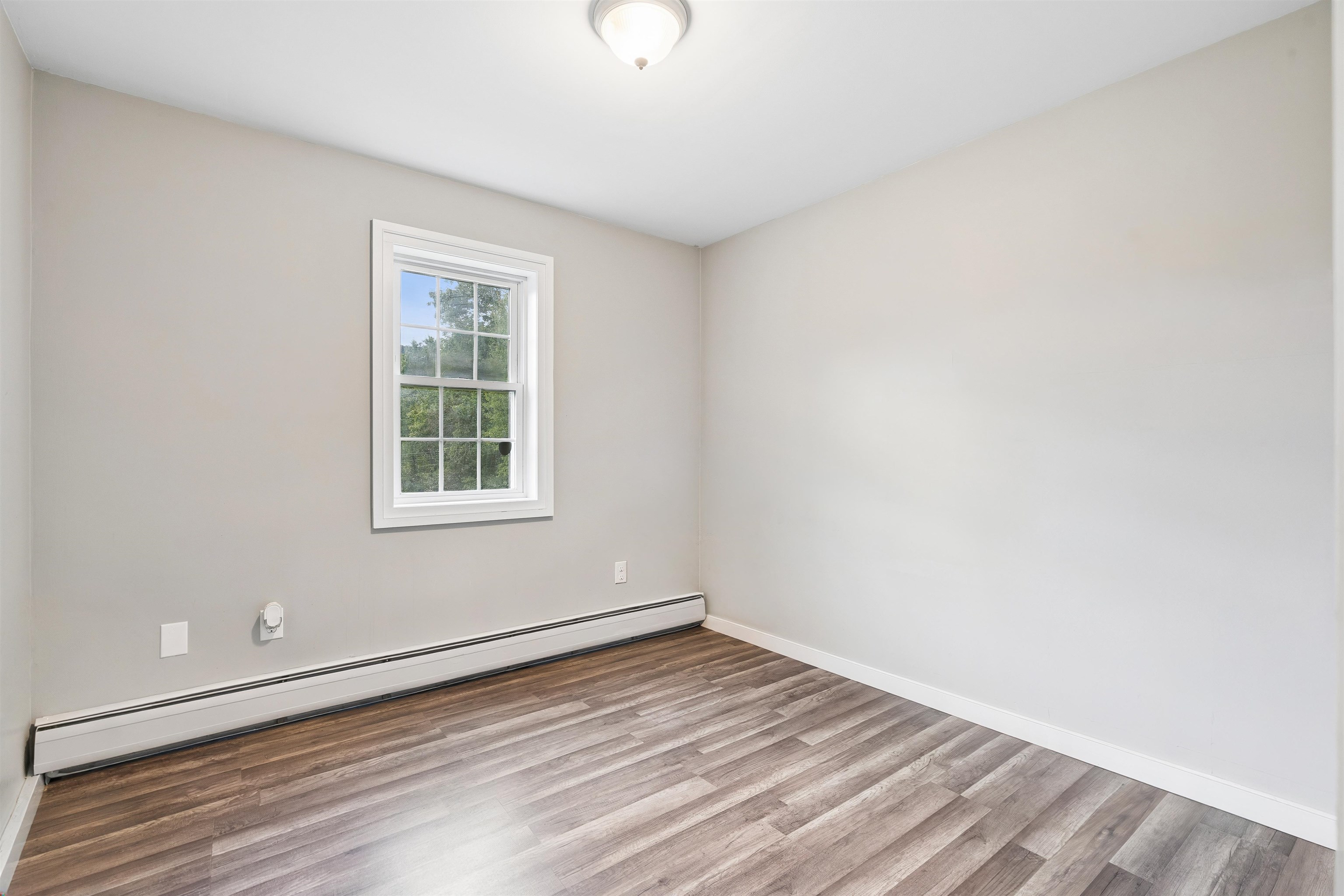 292 Spooner Road photo 31