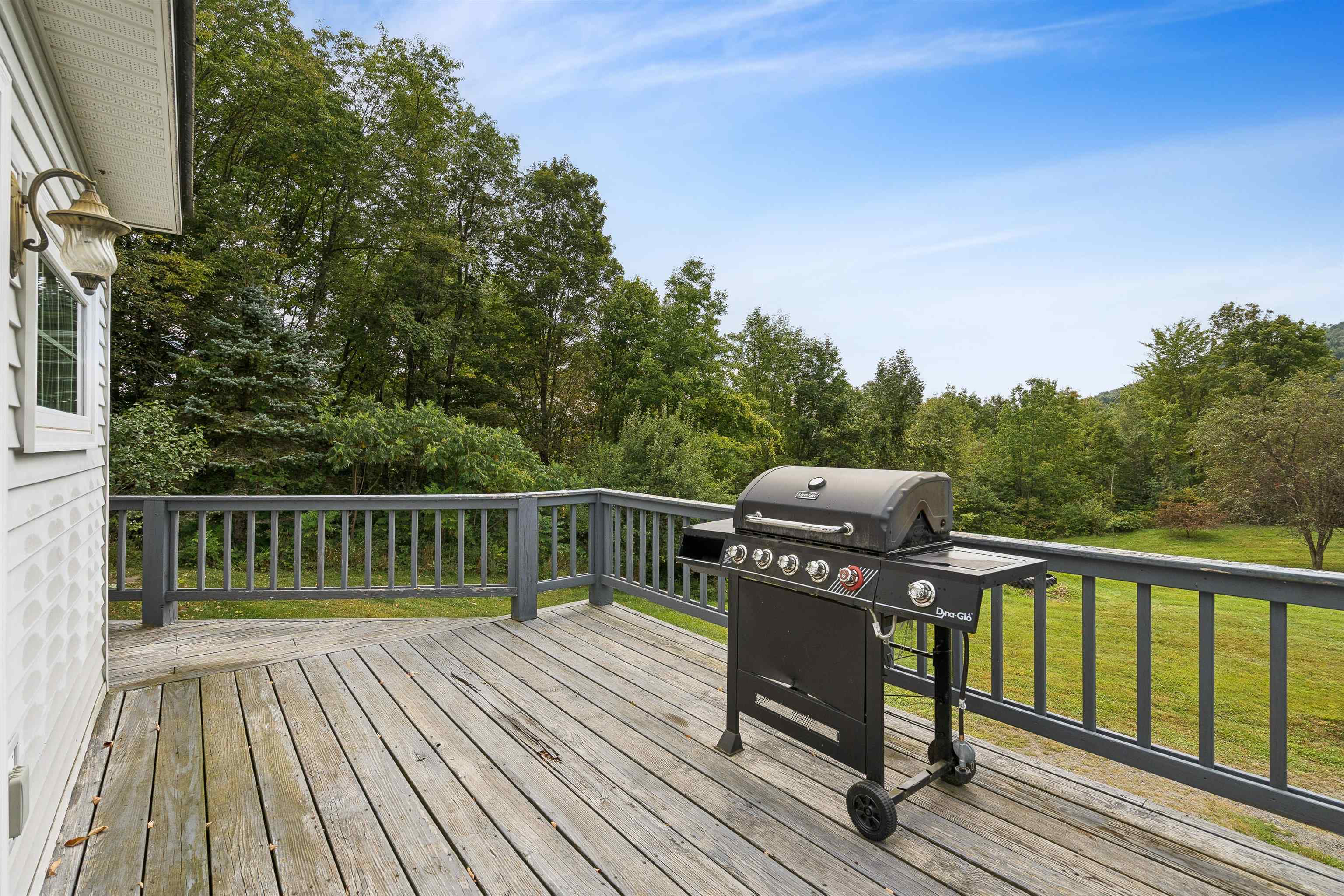 292 Spooner Road photo 38