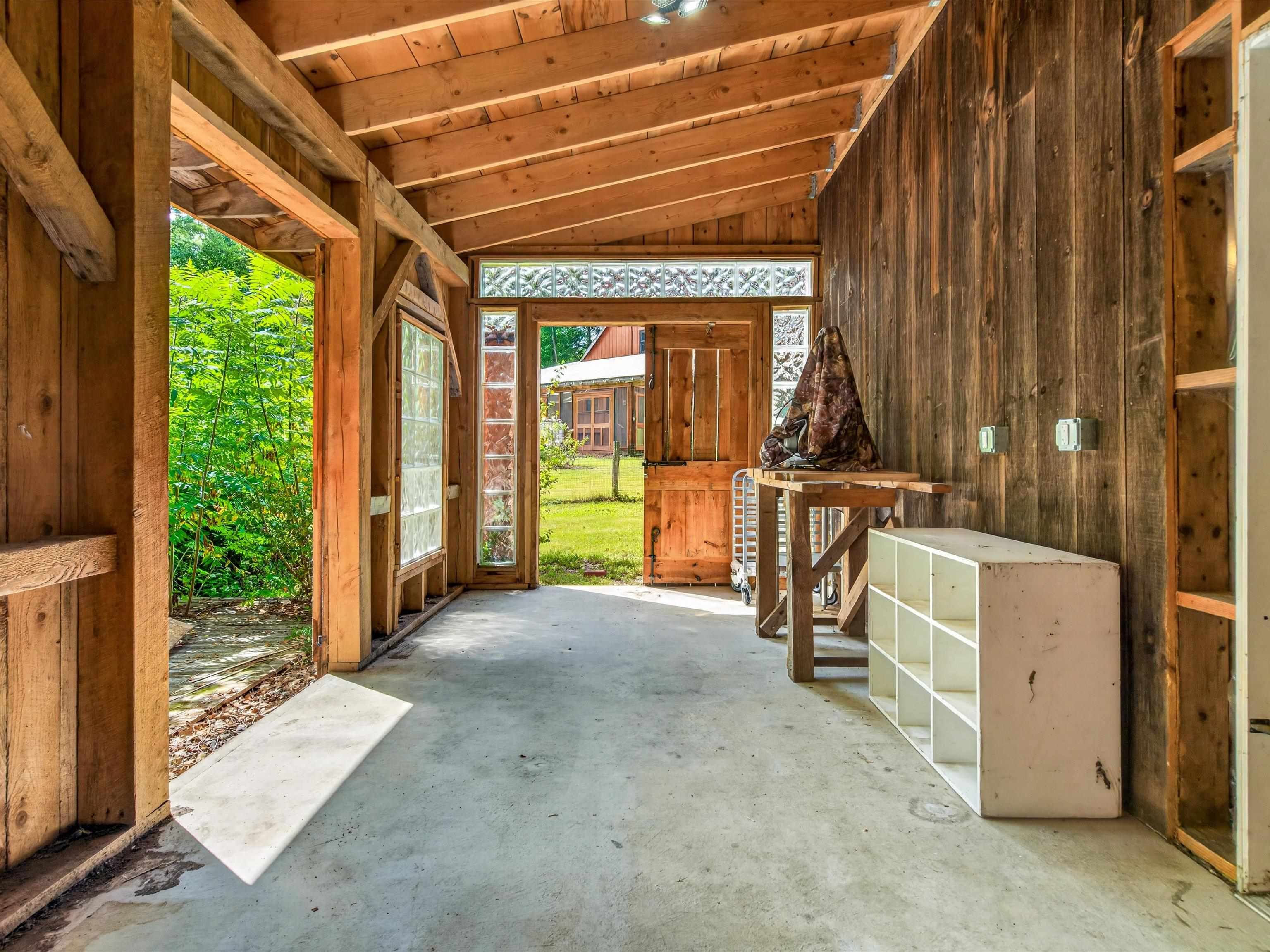 256 Trail Road photo 49