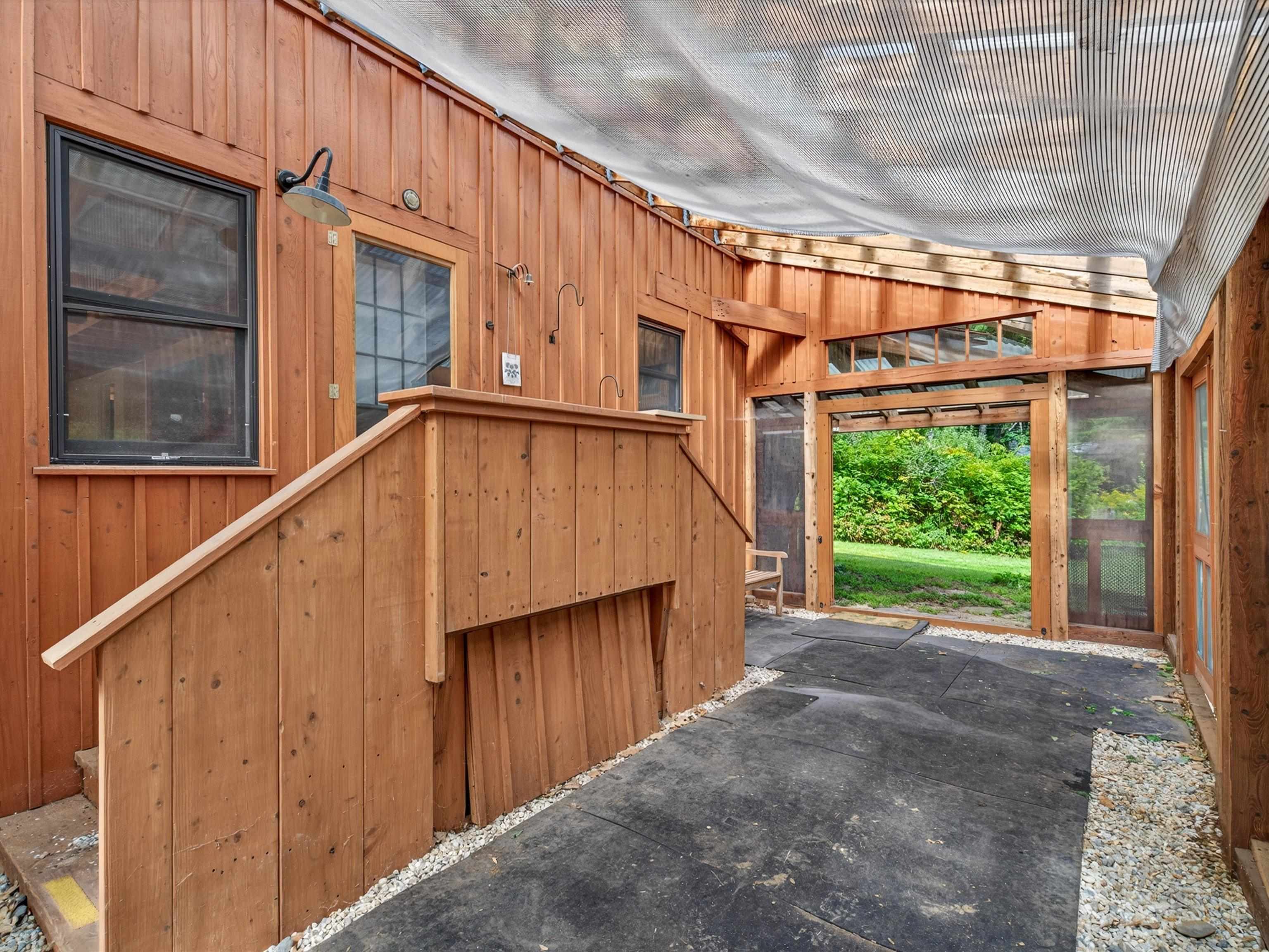 256 Trail Road photo 9