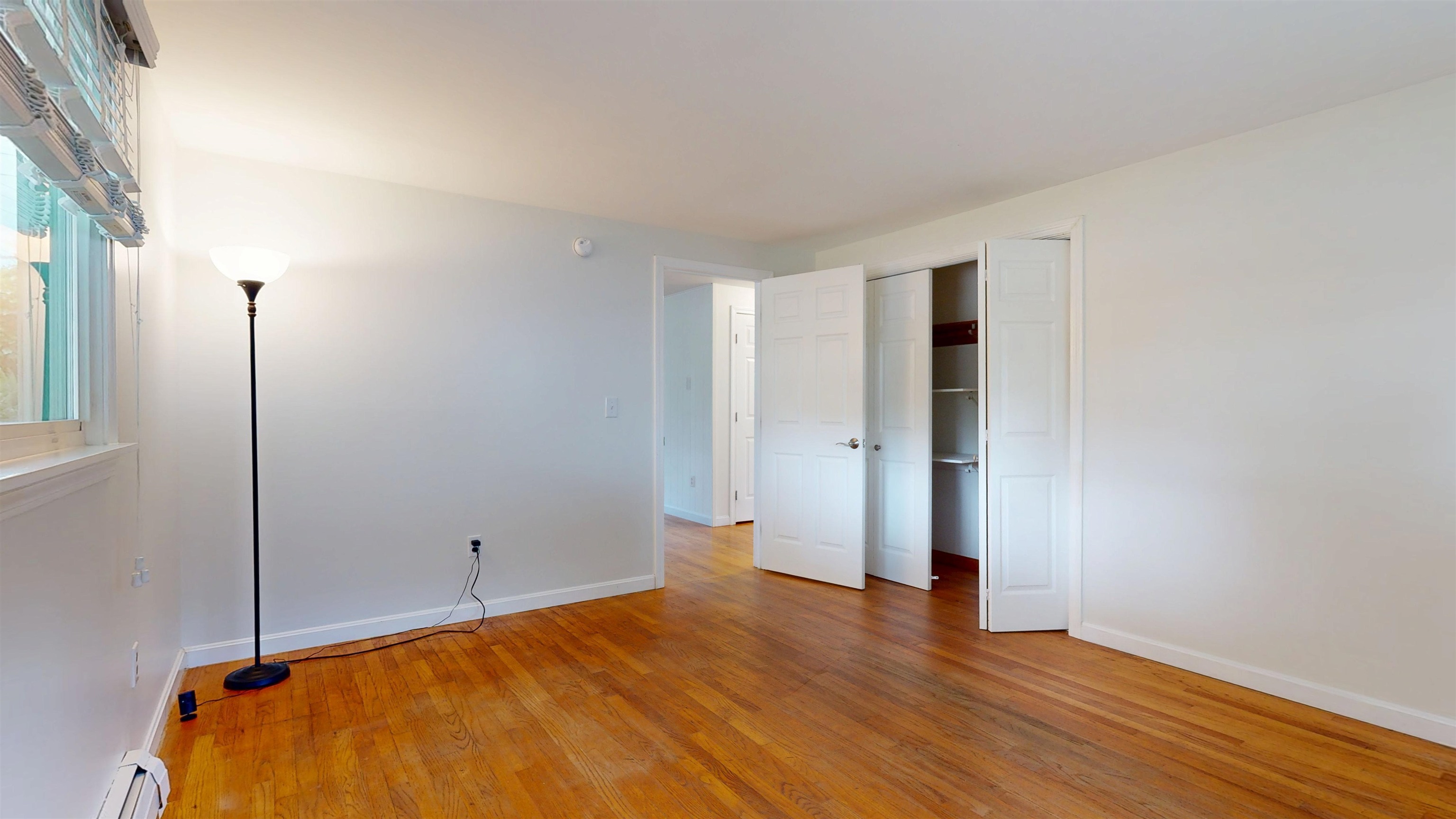 976 North Avenue photo 11