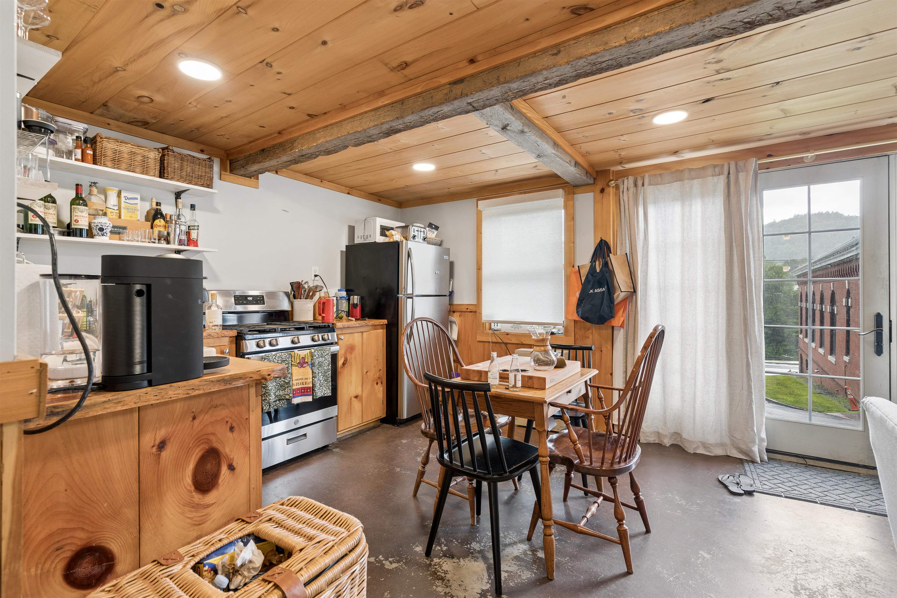 30 Densmore Drive photo 14