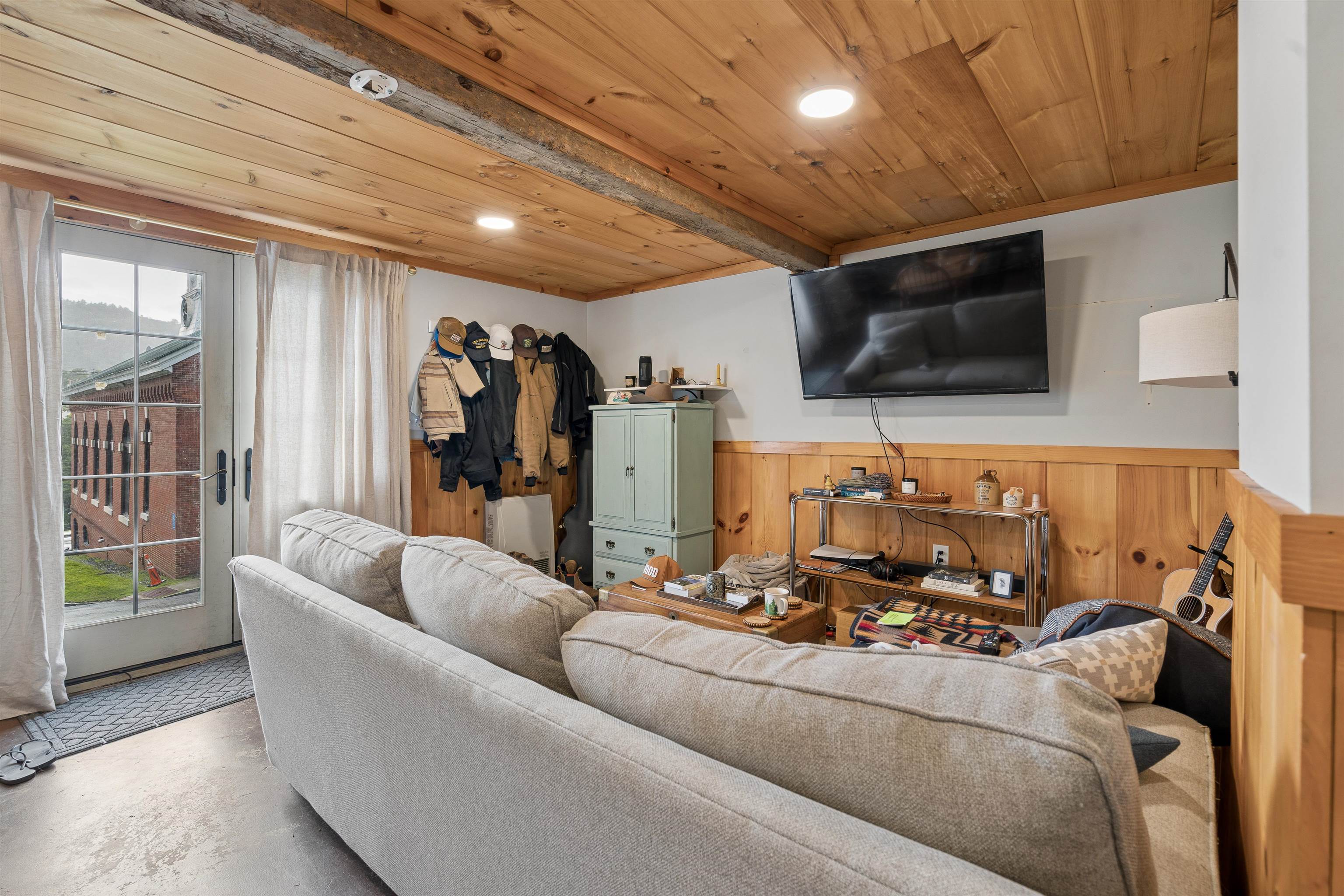 30 Densmore Drive photo 15