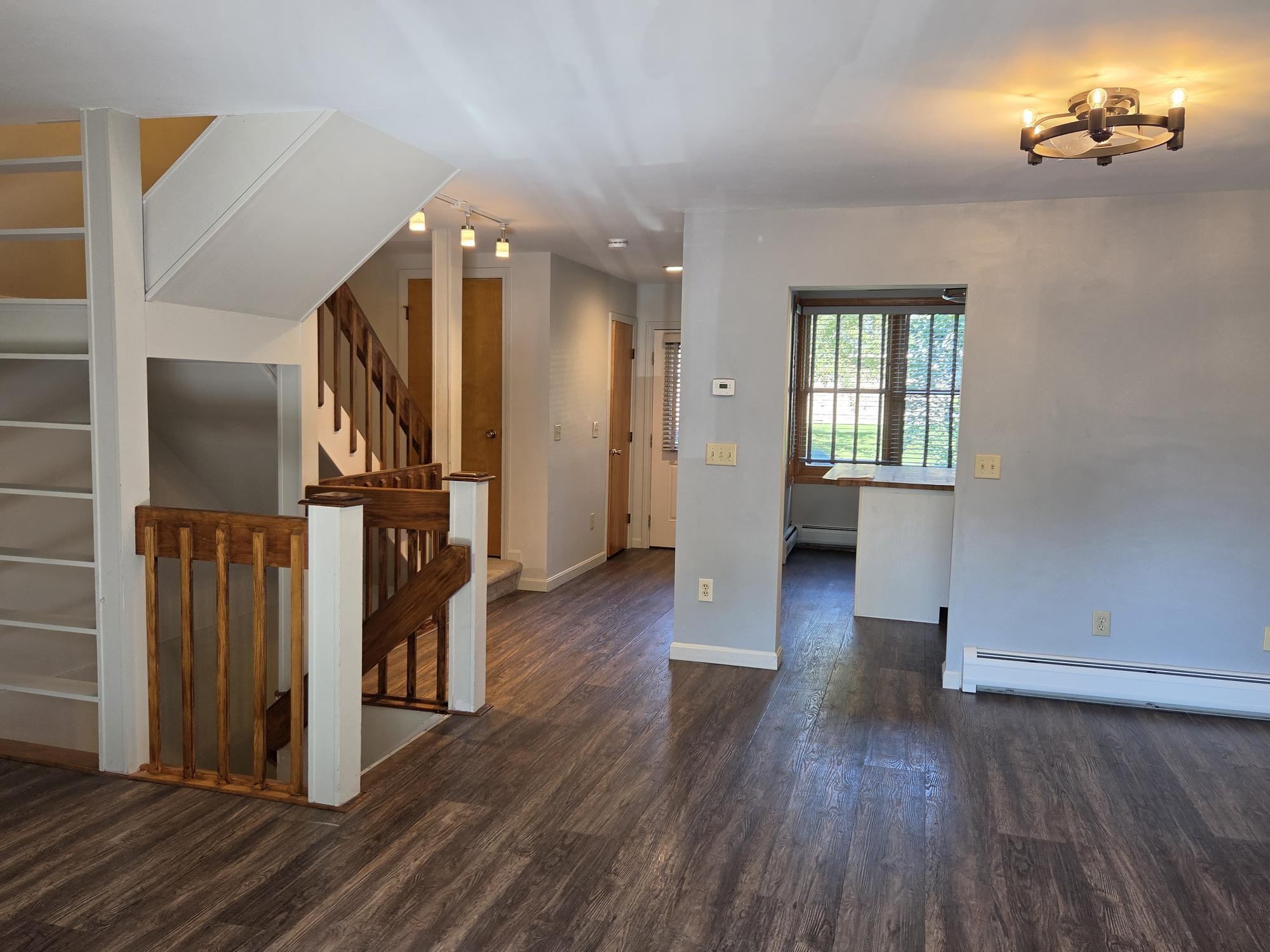 14 Stonehedge Drive photo 2