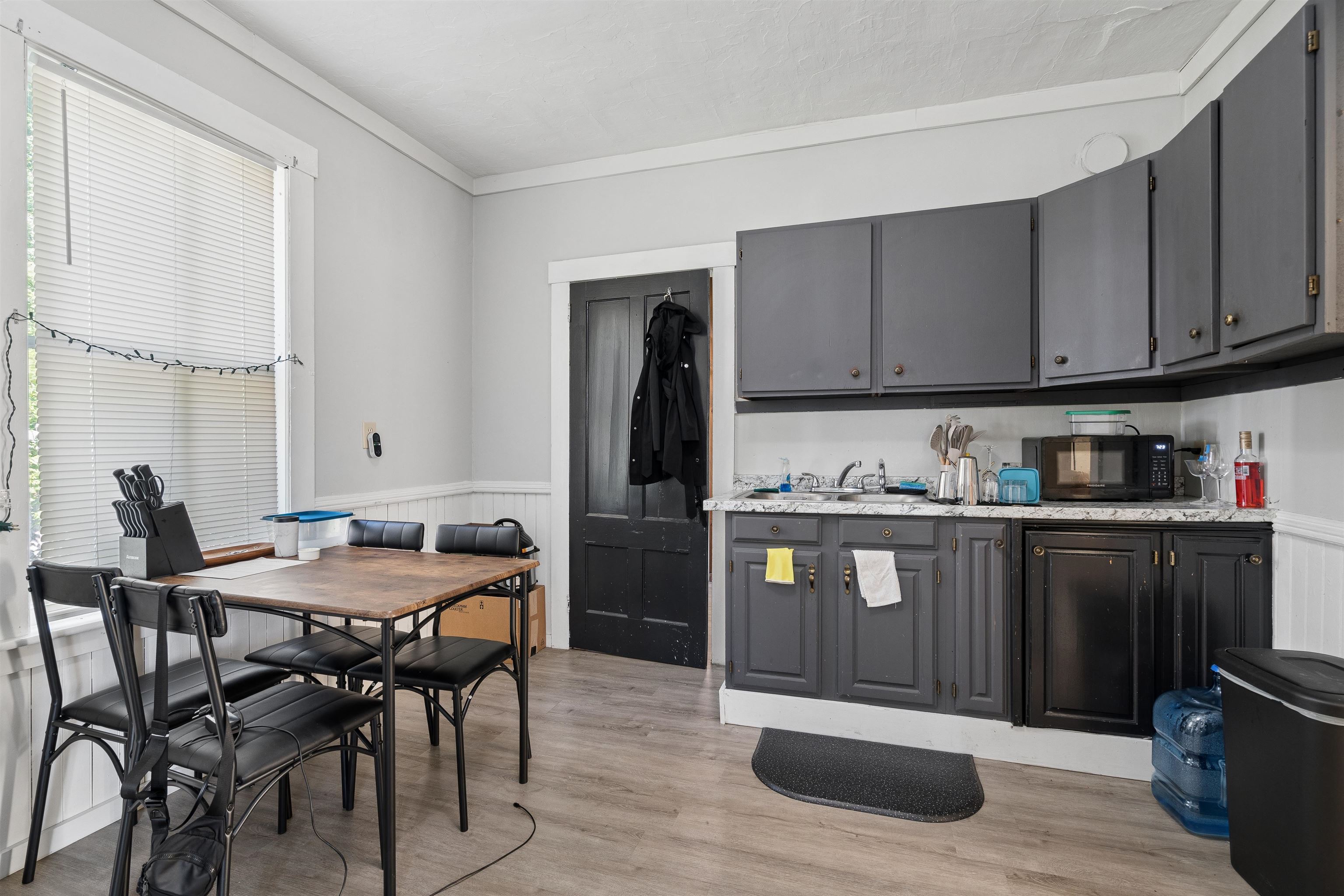 30 Densmore Drive photo 32