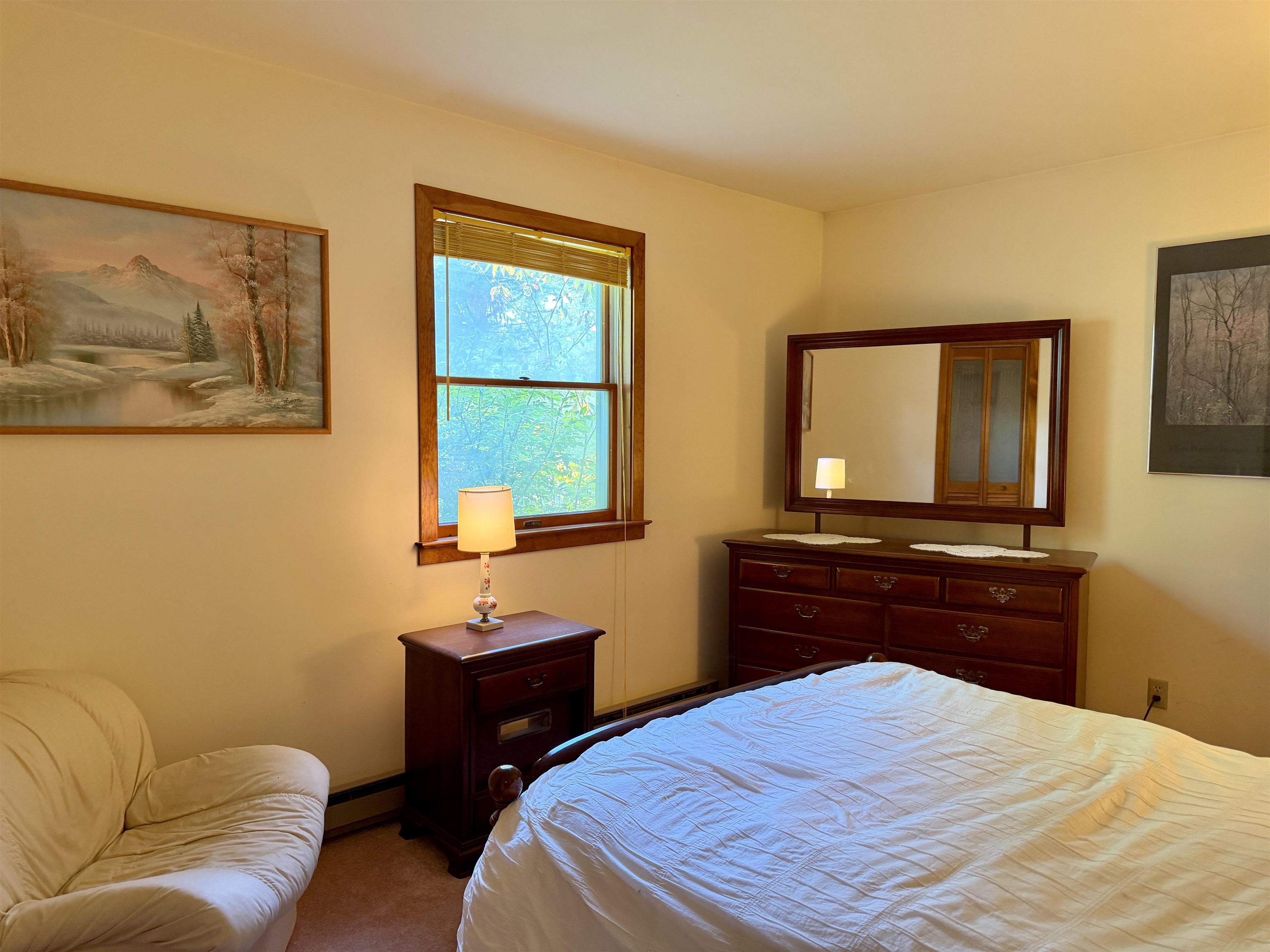 748 Barrows Road photo 11