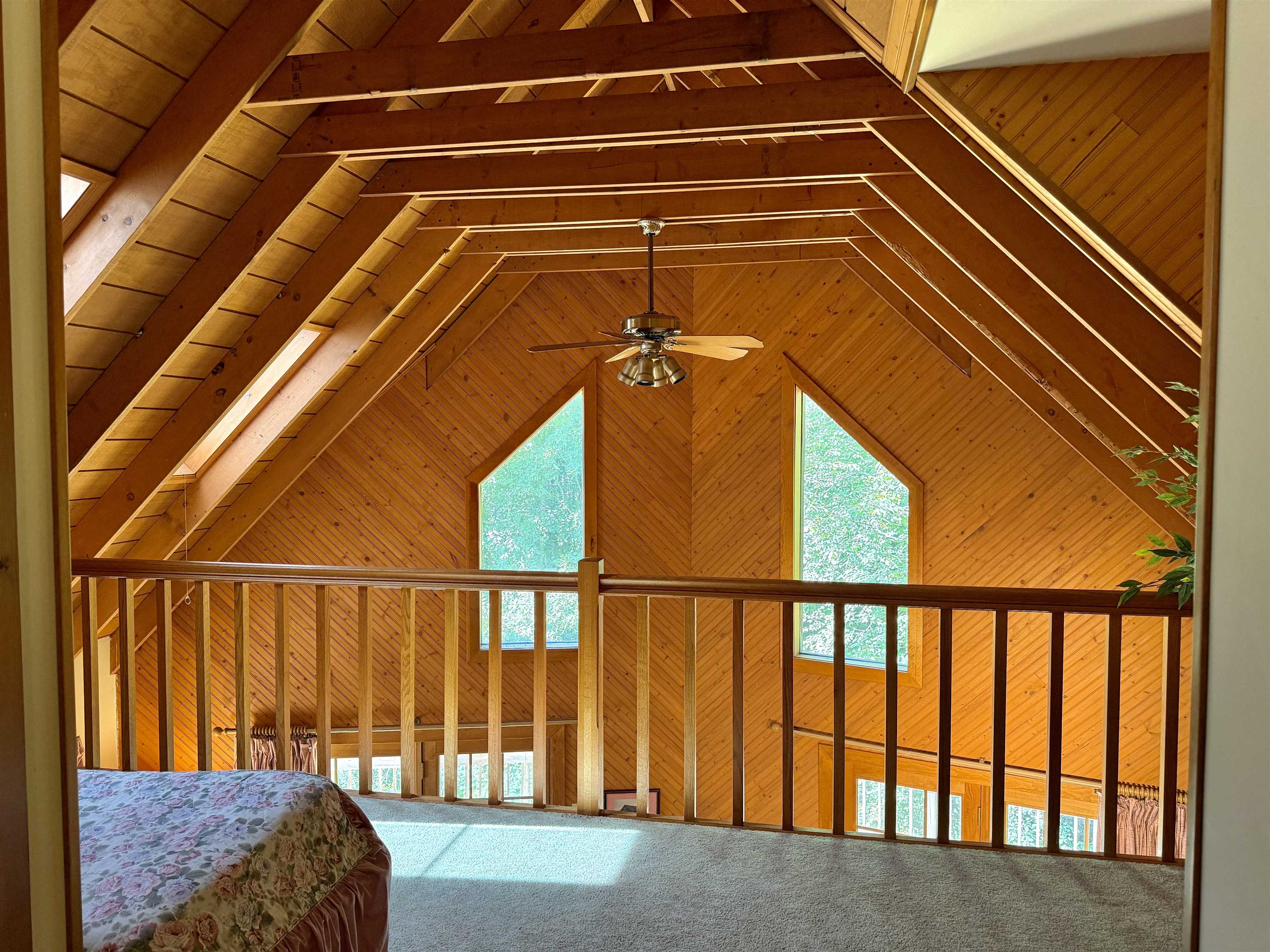 748 Barrows Road photo 14