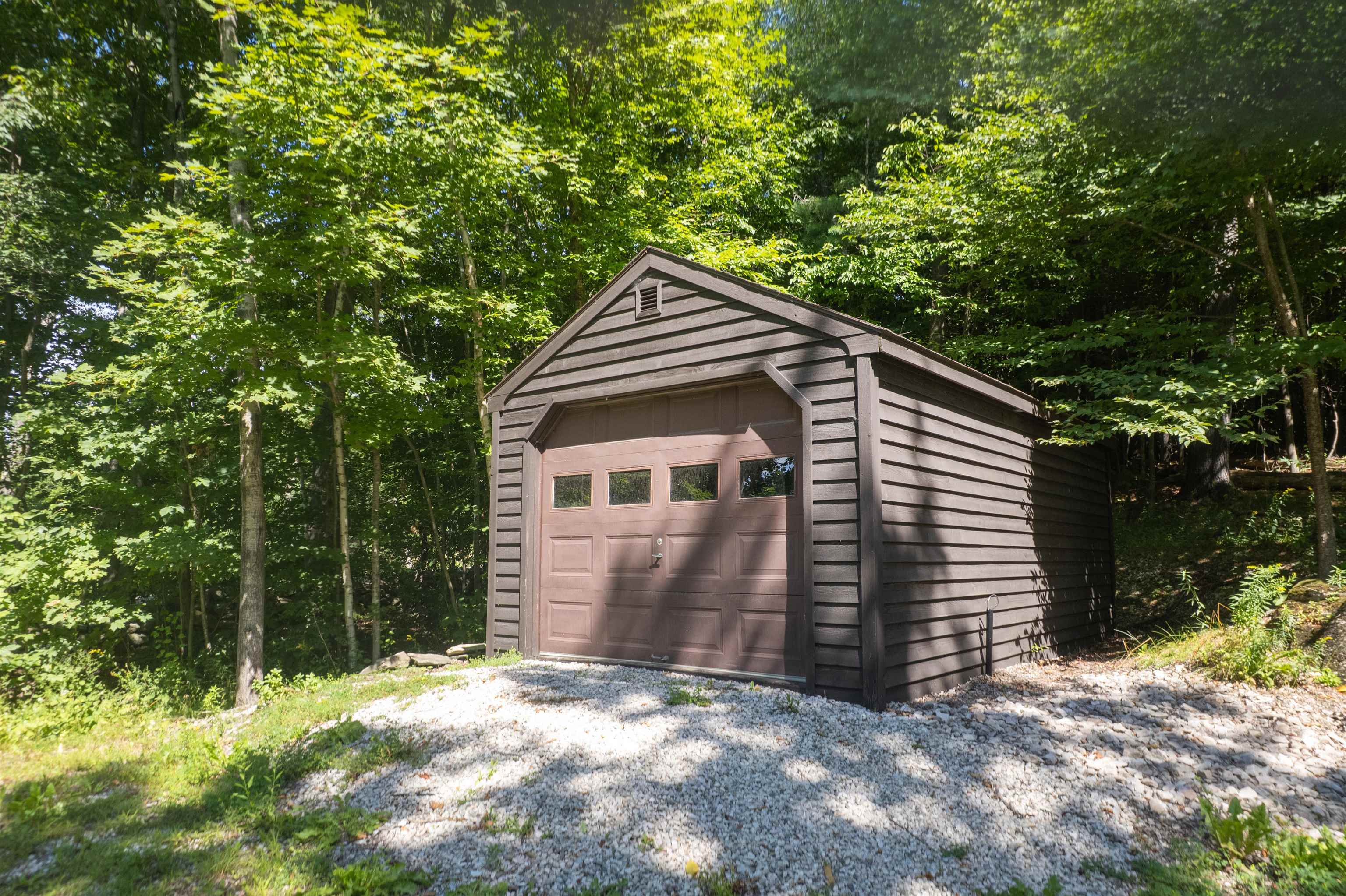 904 Austin Hill Road photo 15