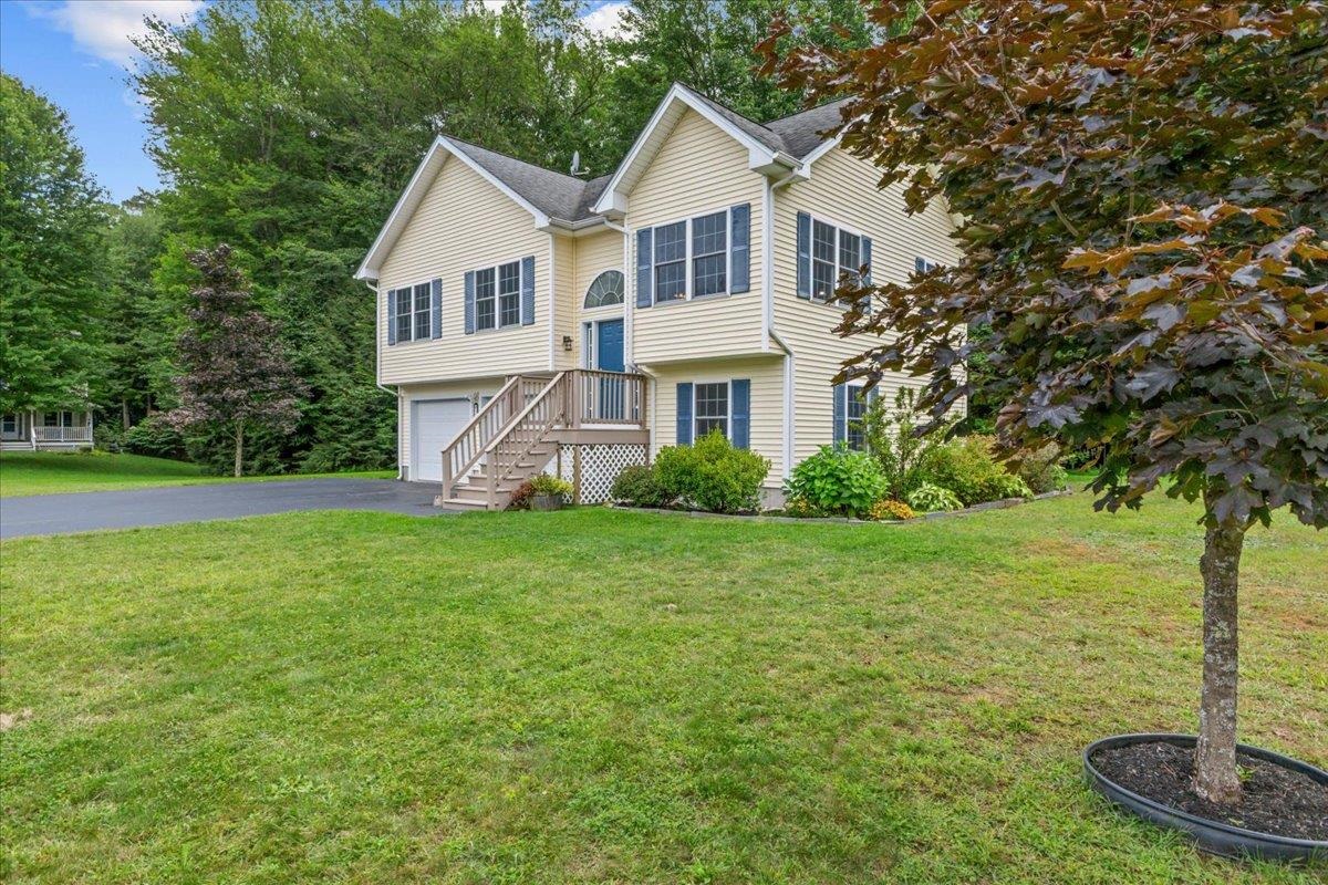 59 Blakewood Drive photo 2