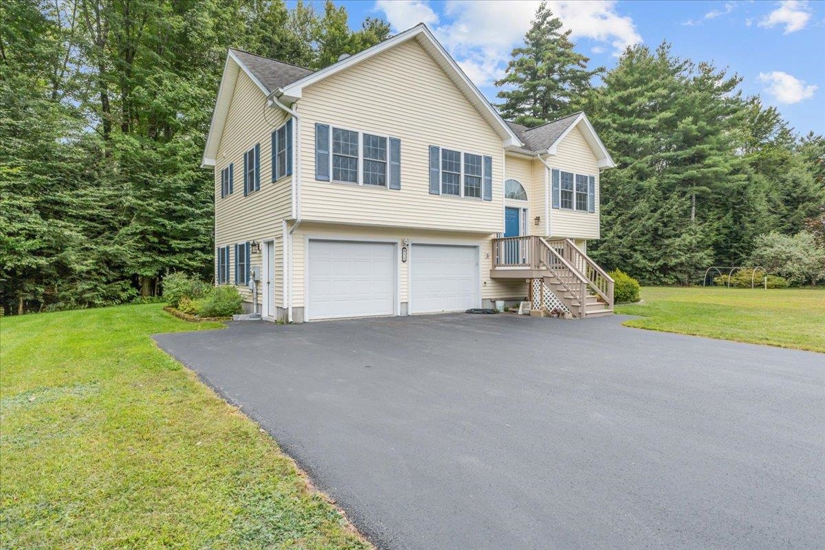 59 Blakewood Drive photo 3