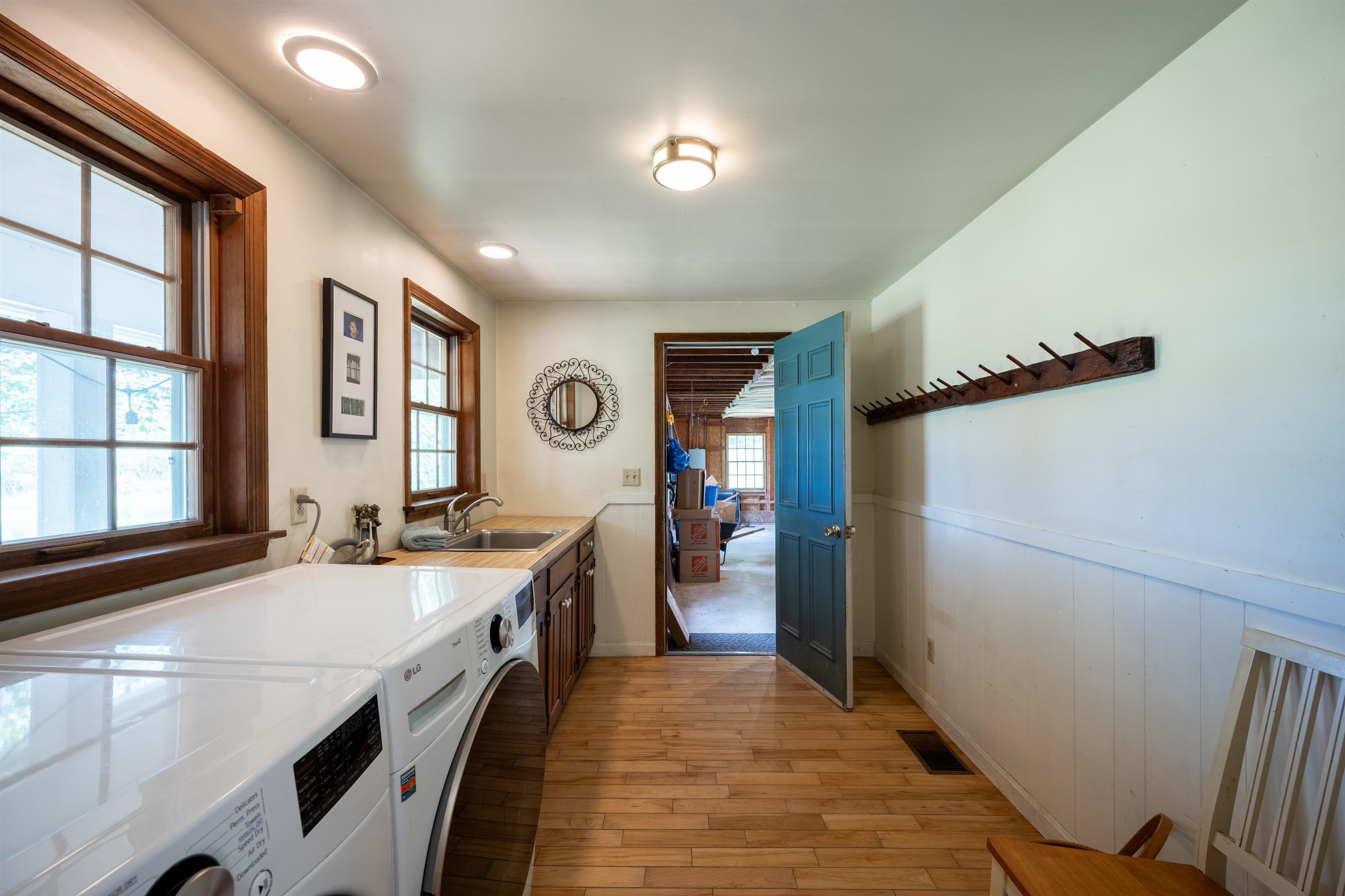 353 Schoolhouse Road photo 8