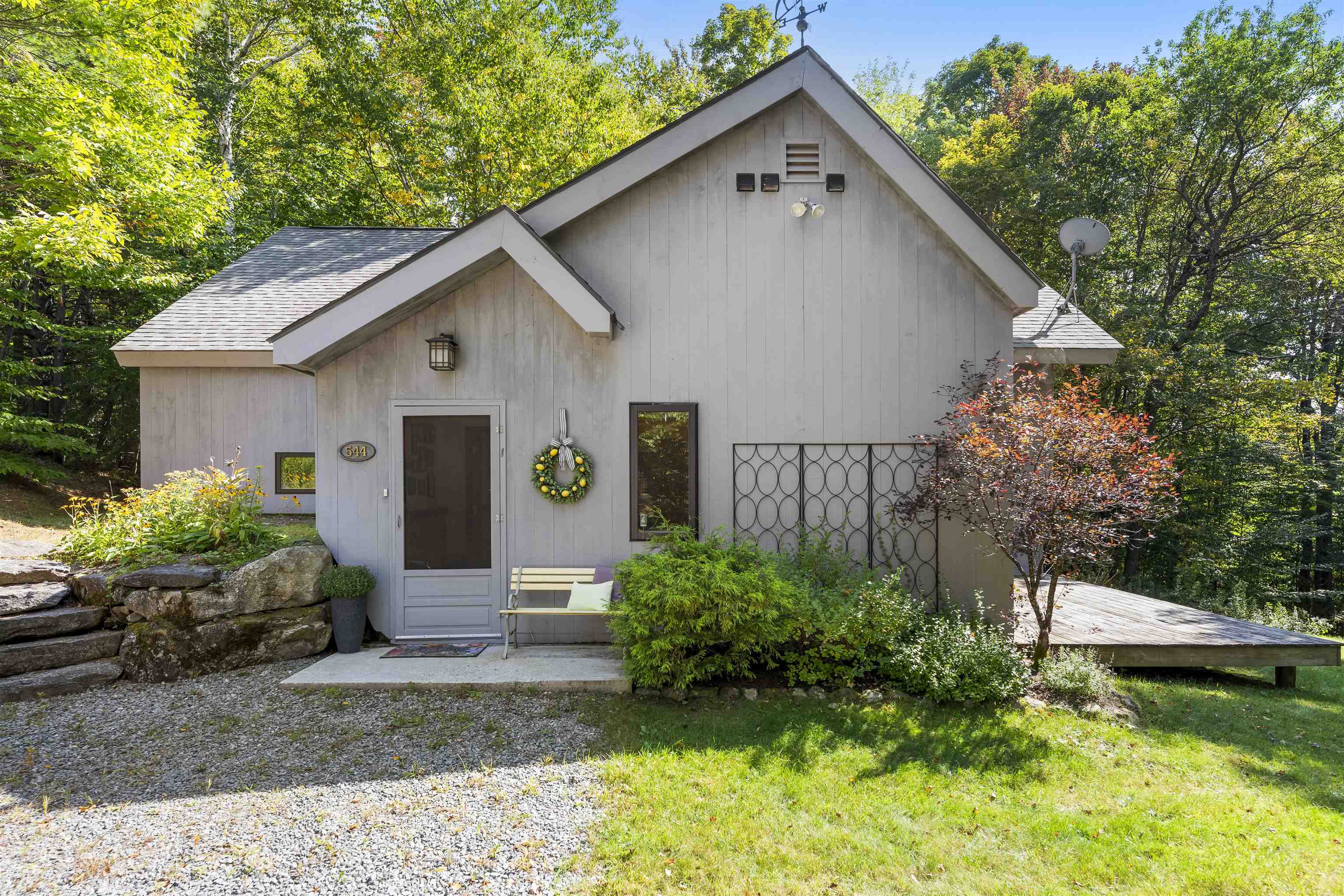 near 50 Stratton View Road Winhall, VT 05340 Property 1