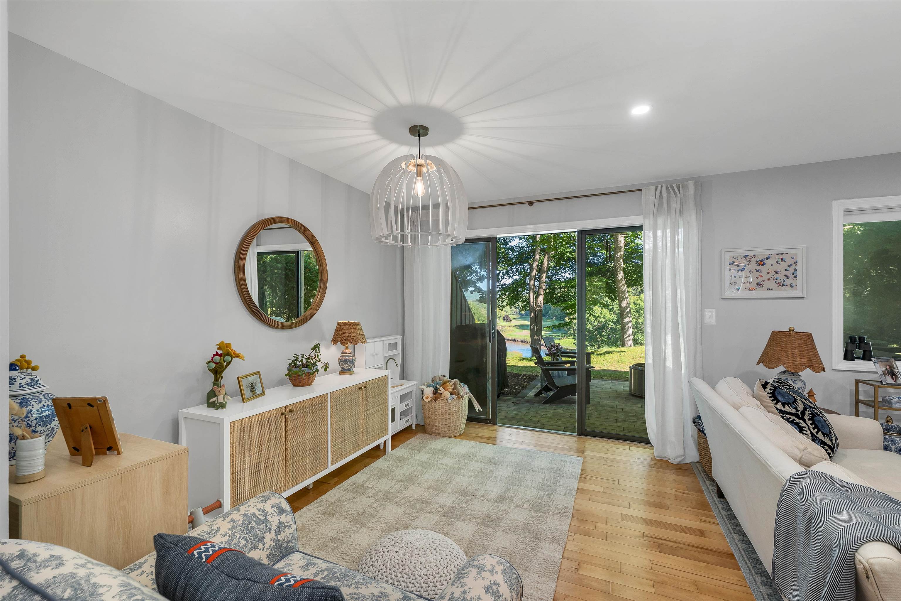 860 Murphys Road photo 12