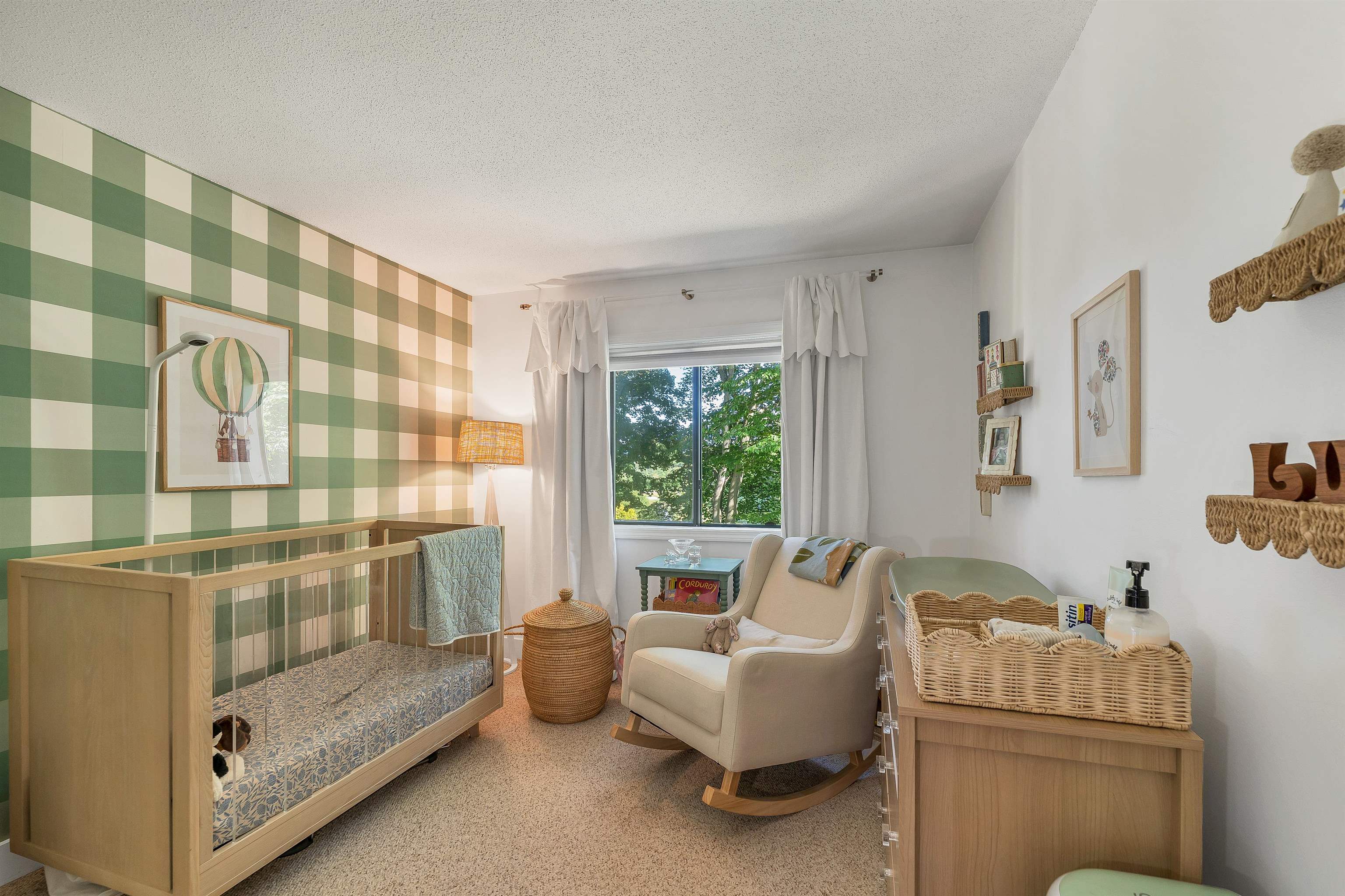 860 Murphys Road photo 16