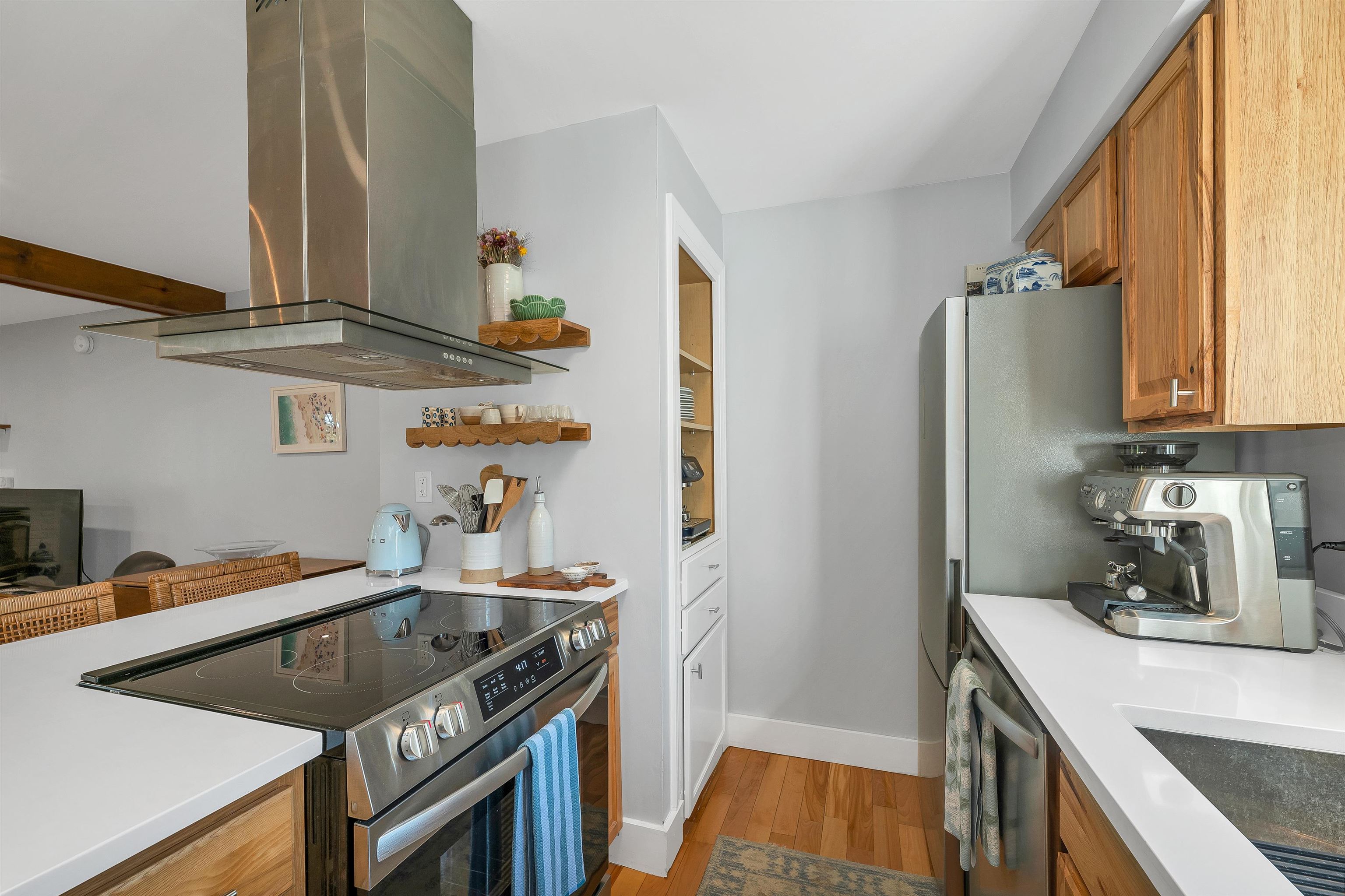 860 Murphys Road photo 3