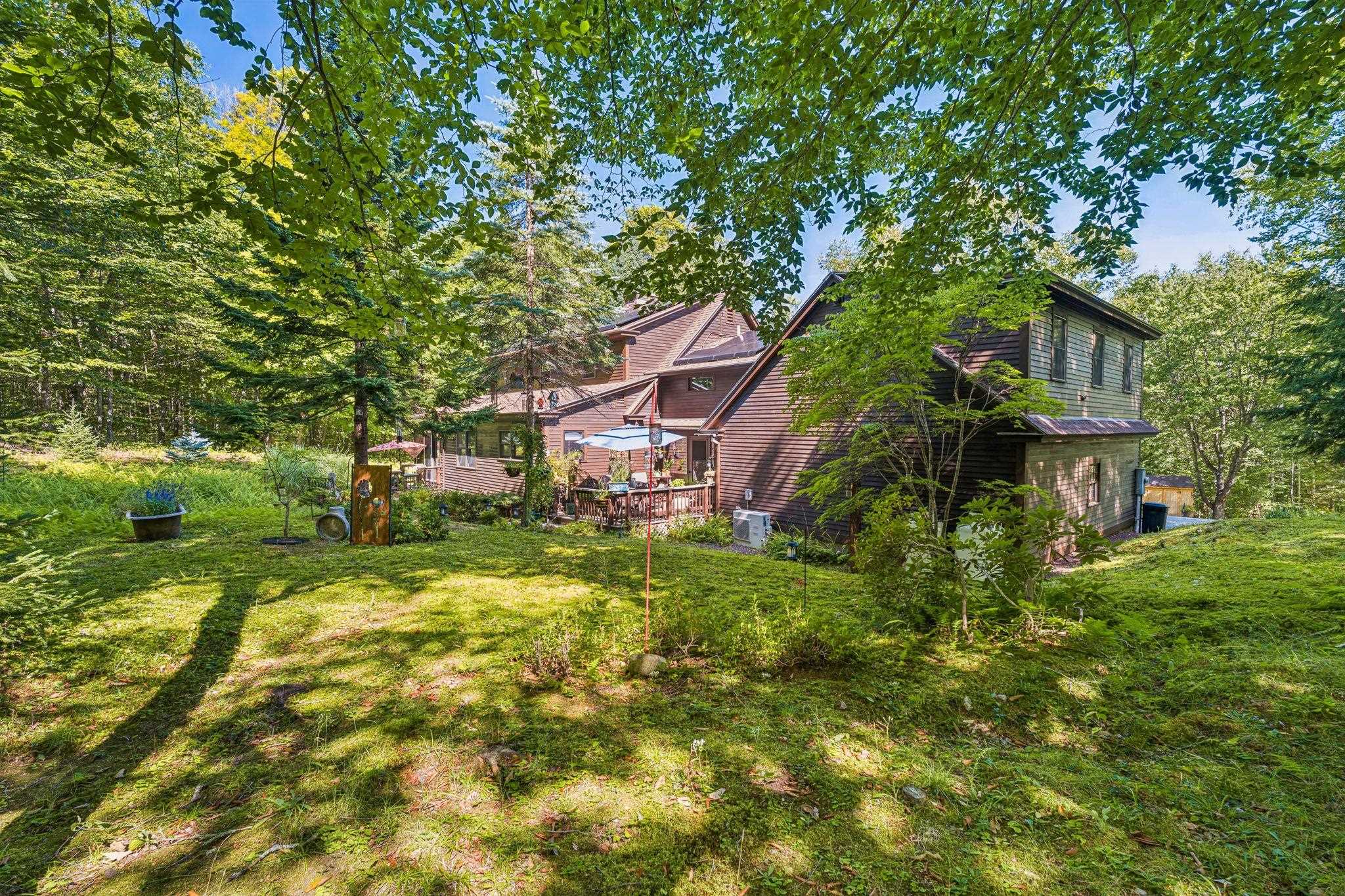 233 Brothers Road photo 3