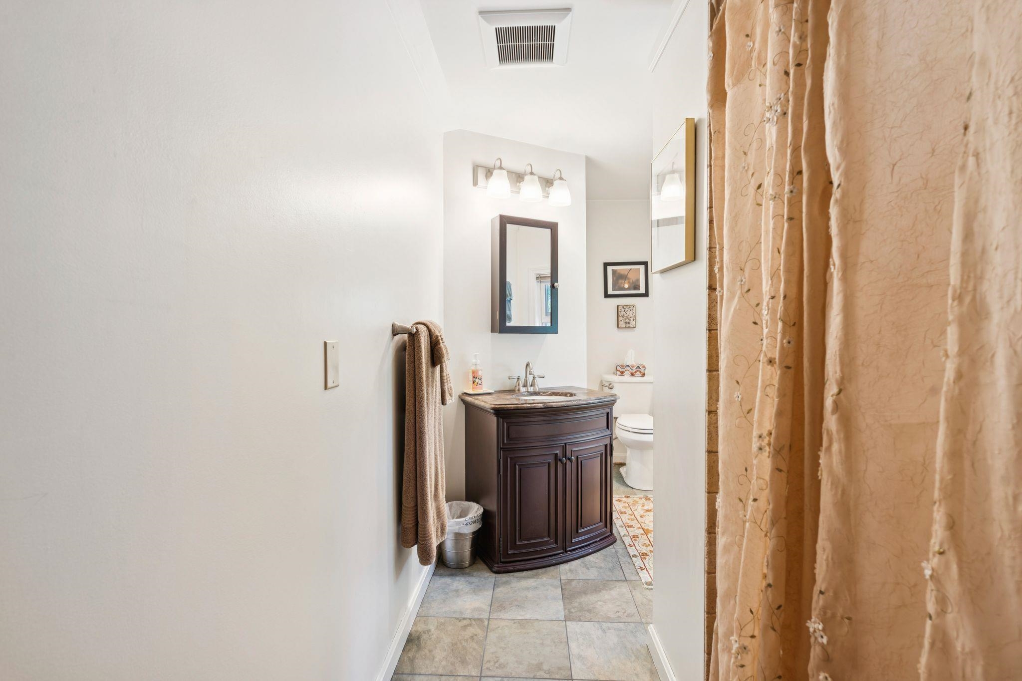233 Brothers Road photo 37