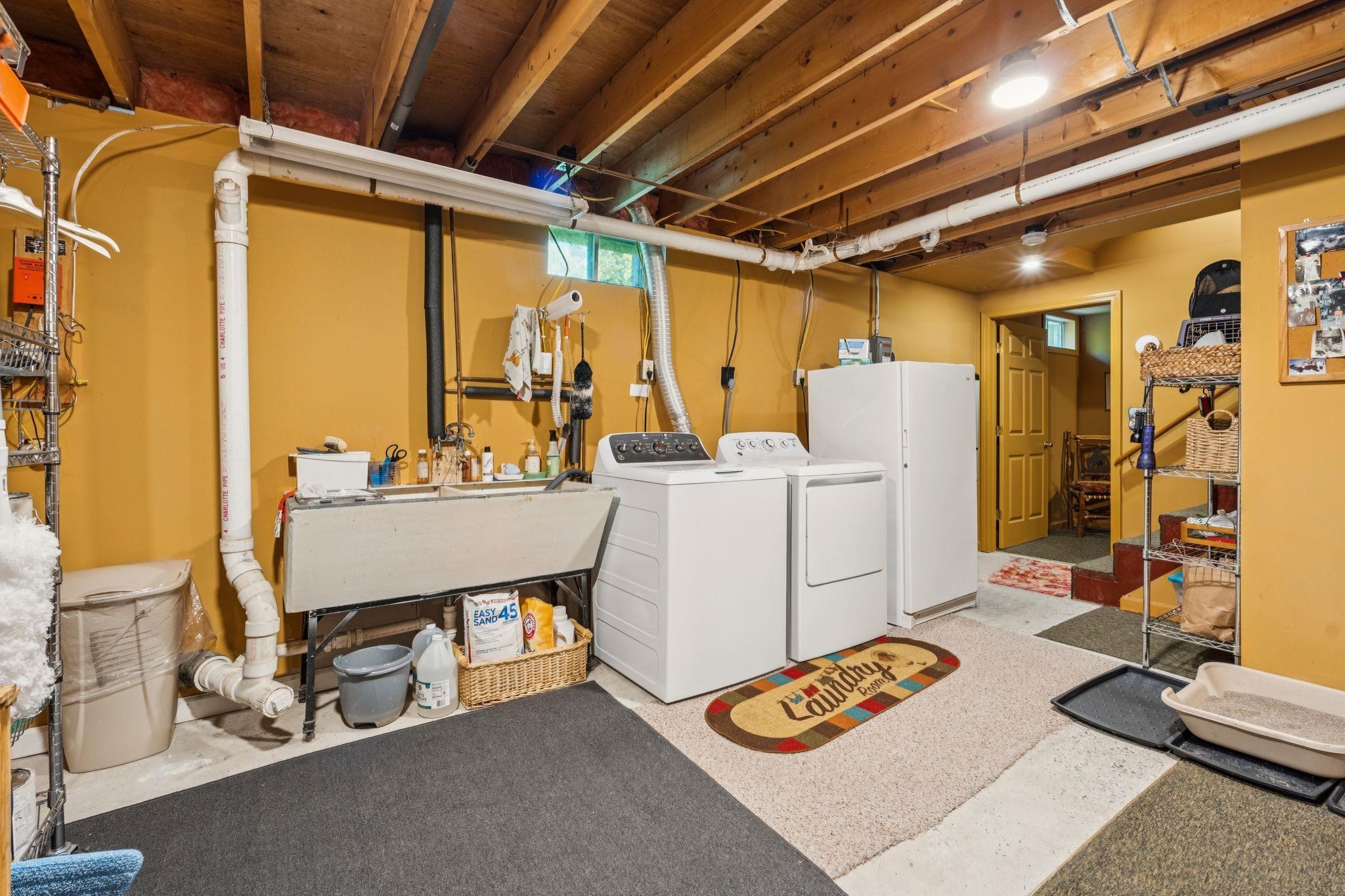 233 Brothers Road photo 43
