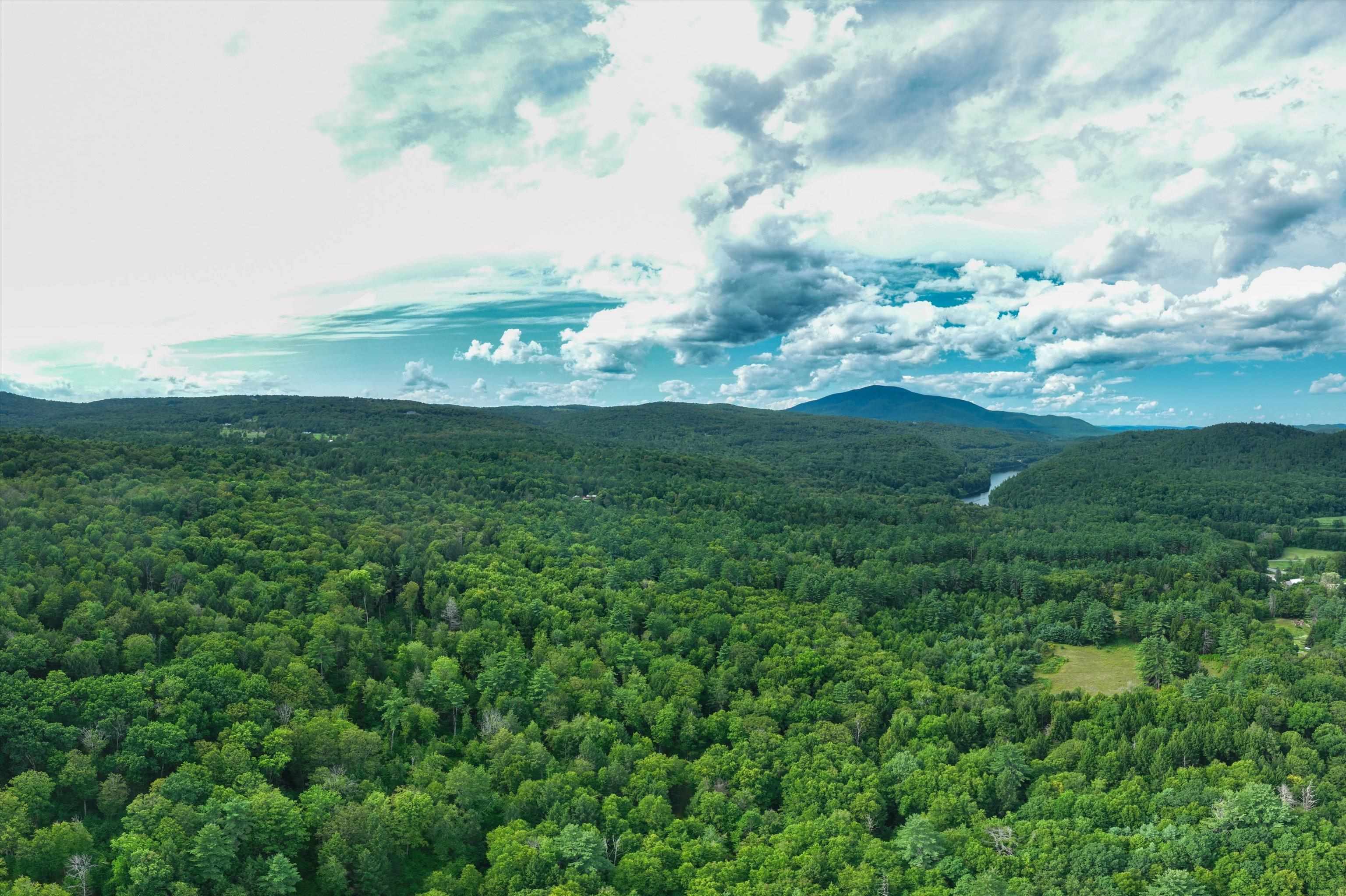 1254 VT Route 5 photo 5