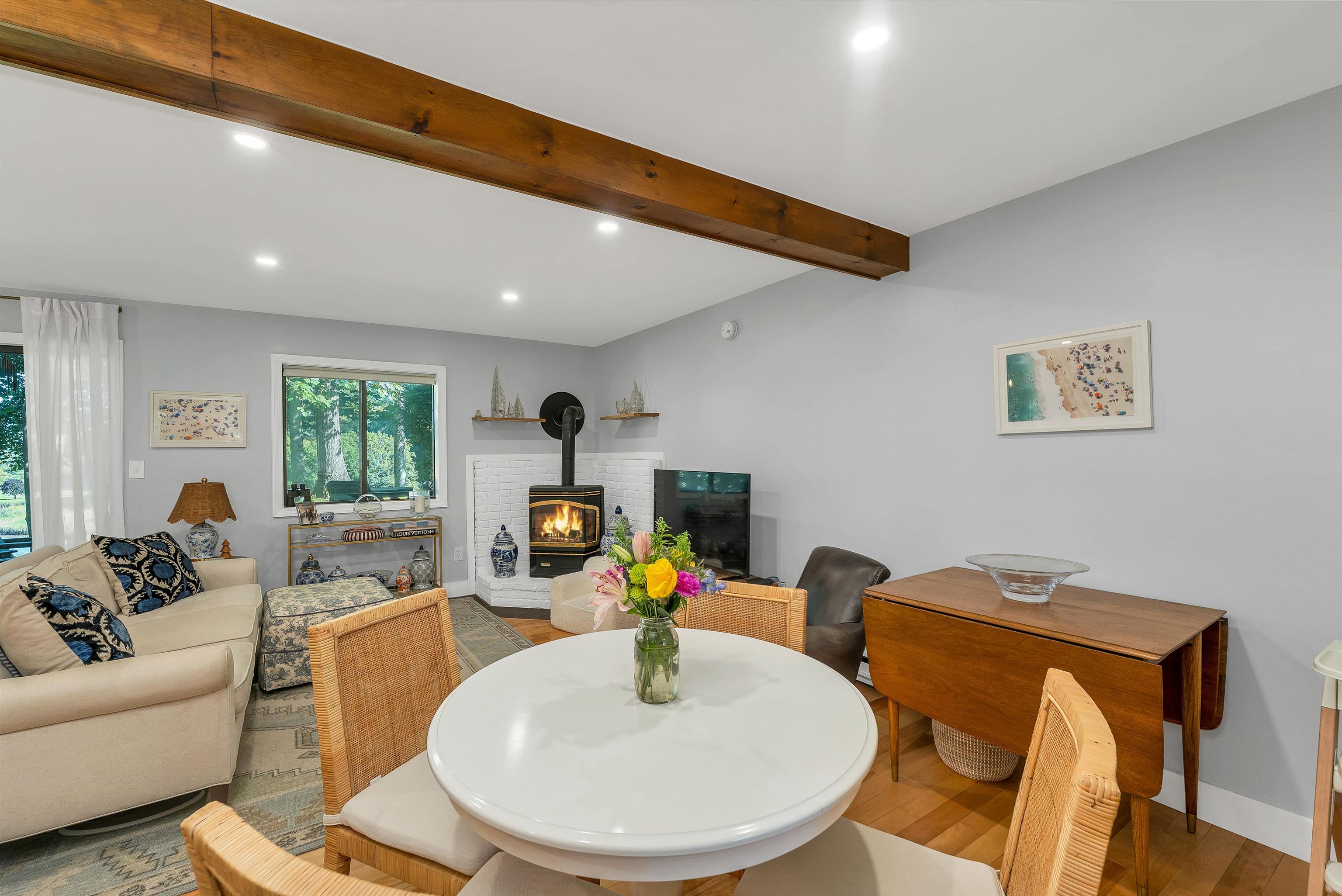 860 Murphys Road photo 5