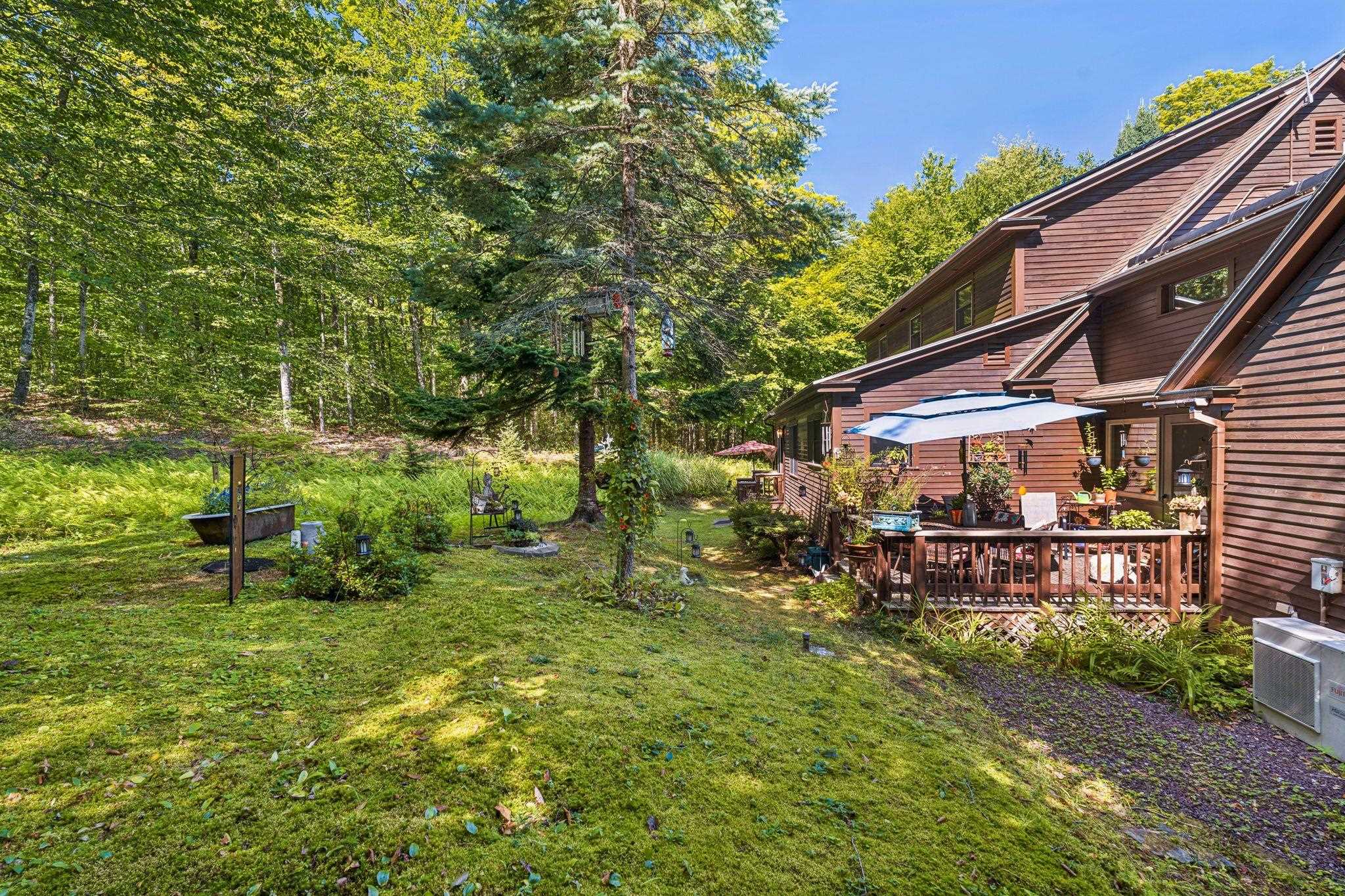 233 Brothers Road photo 5