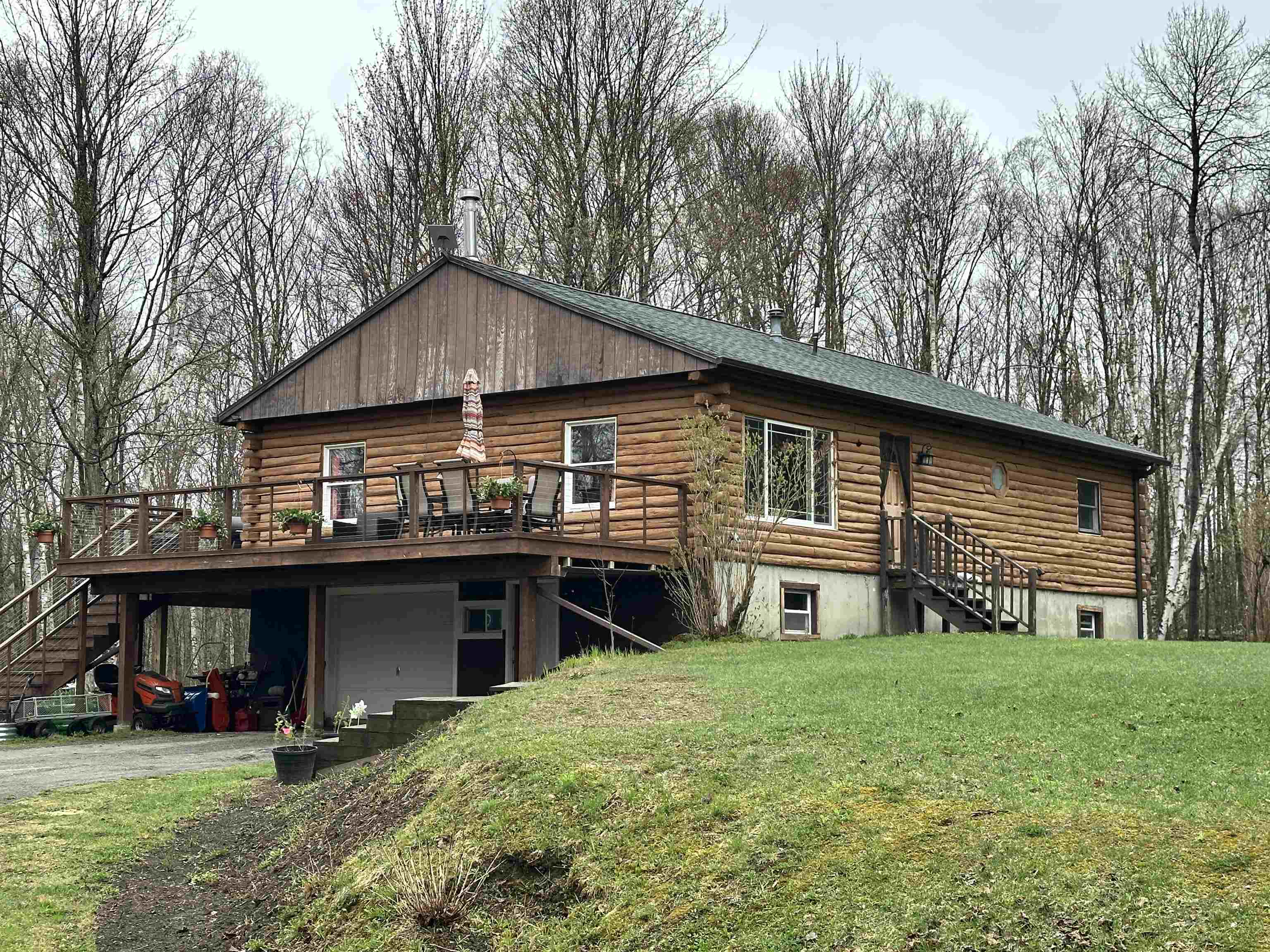 Single Family in Woodbury VT